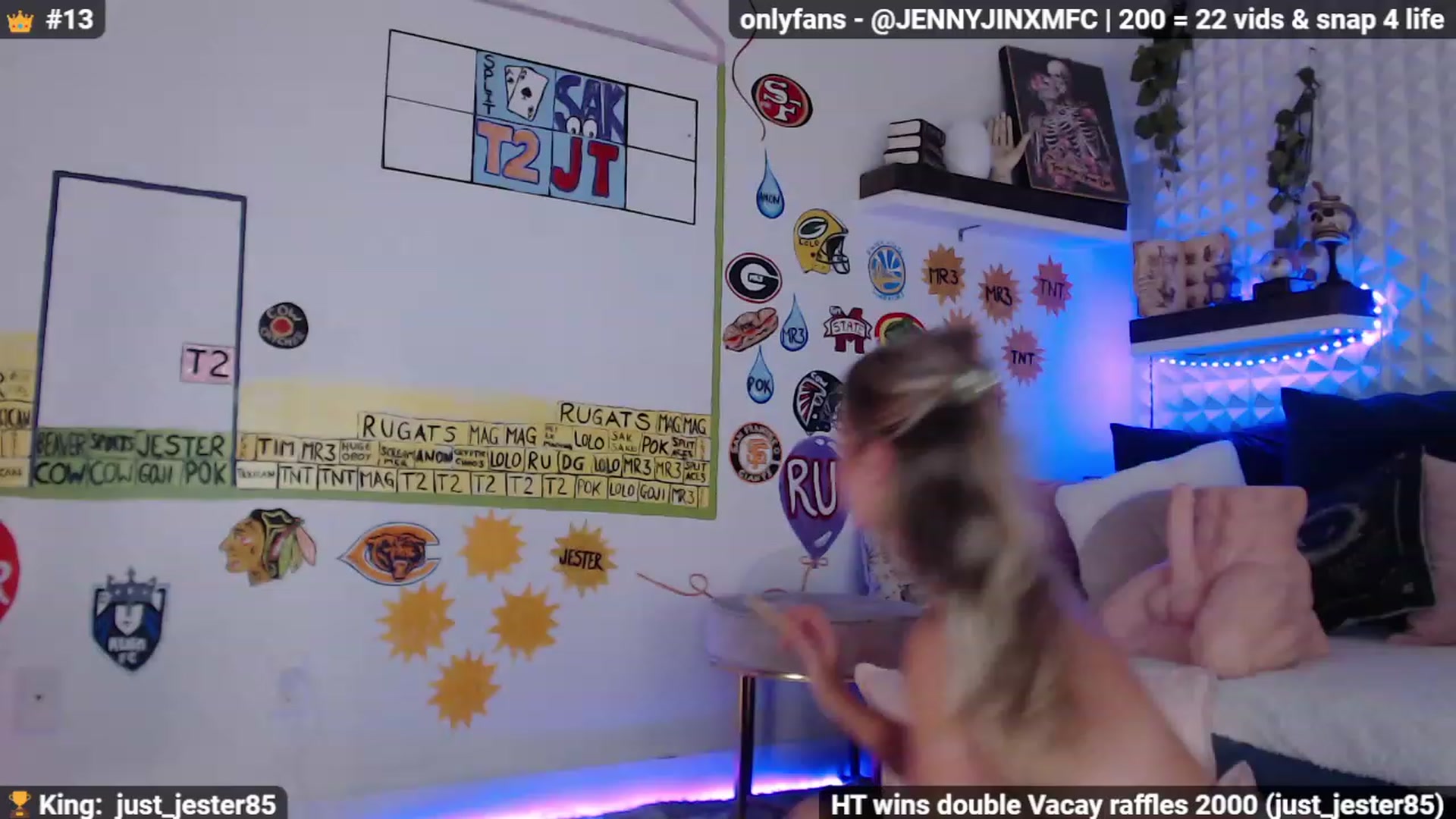 Gallery image thumbnail from Jennnay's myfreecams stream on, 12/02/2022, 04:05 image 10 of 20