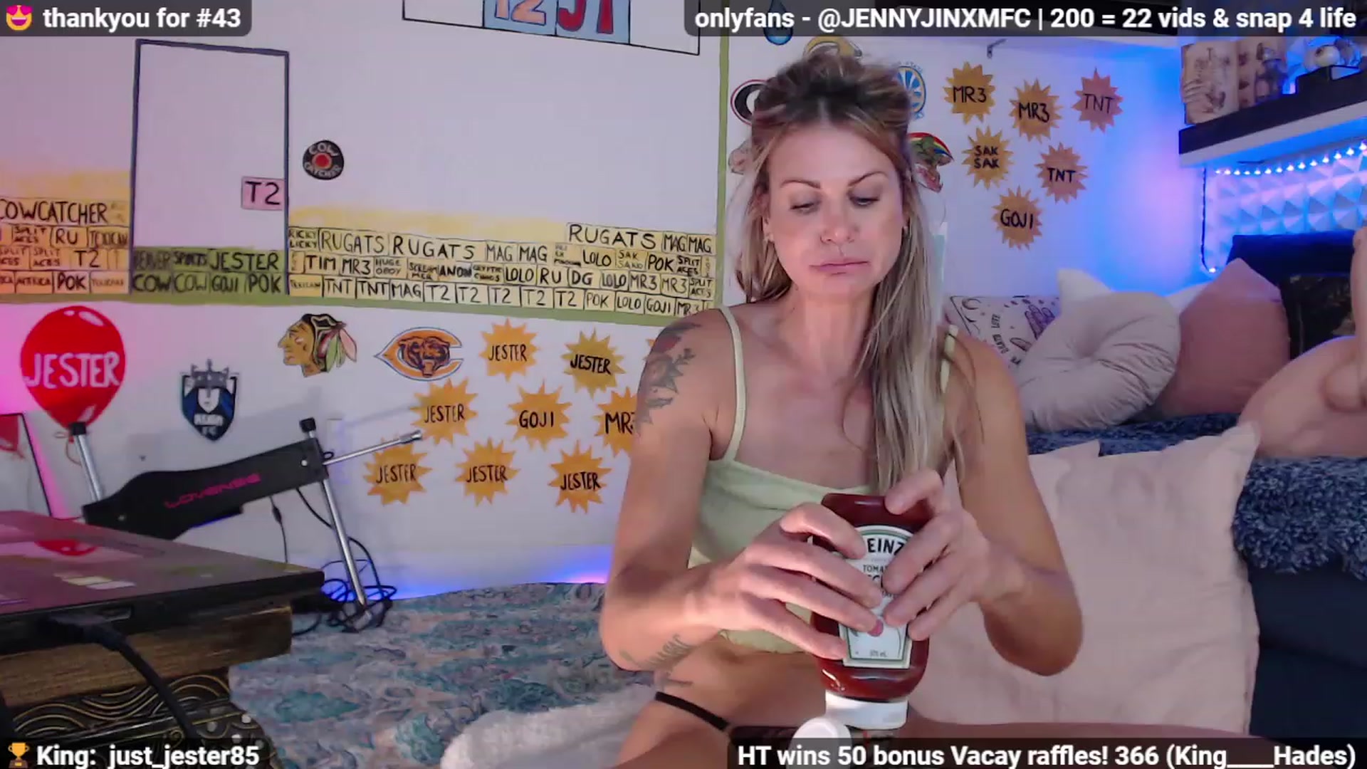Gallery image thumbnail from Jennnay's myfreecams stream on, 12/07/2022, 03:41 image 14 of 20
