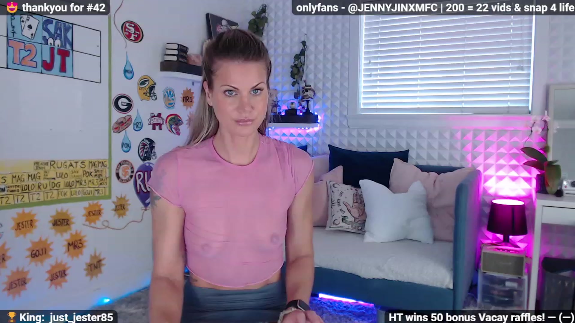 Gallery image thumbnail from Jennnay's myfreecams stream on, 12/12/2022, 21:02 image 1 of 20