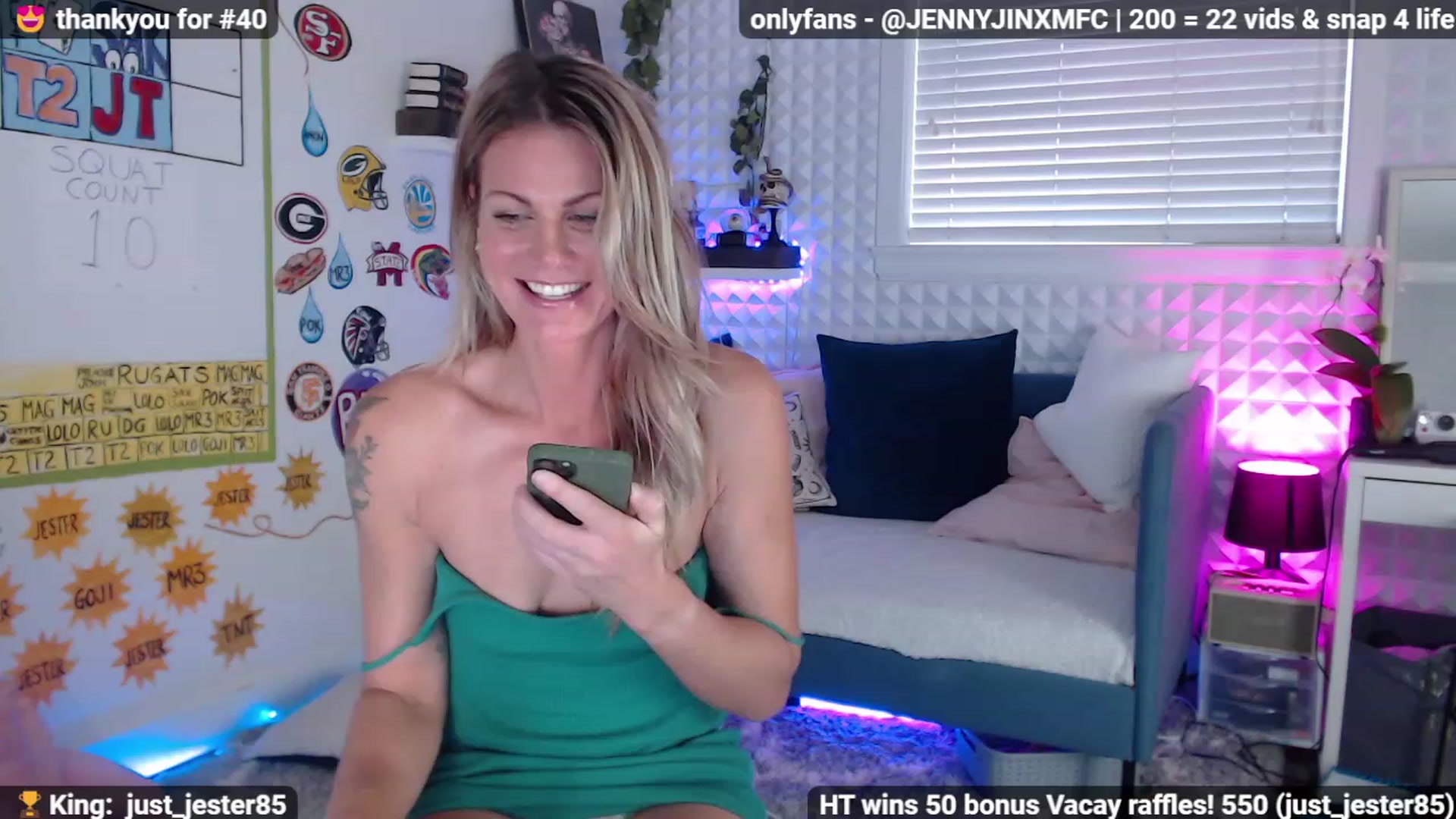 Gallery image thumbnail from Jennnay's myfreecams stream on, 12/12/2022, 23:22 image 11 of 20