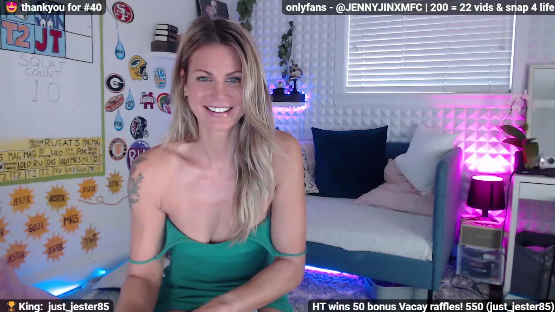 Gallery image thumbnail from Jennnay's myfreecams stream on, 12/12/2022, 23:22 image 13 of 20