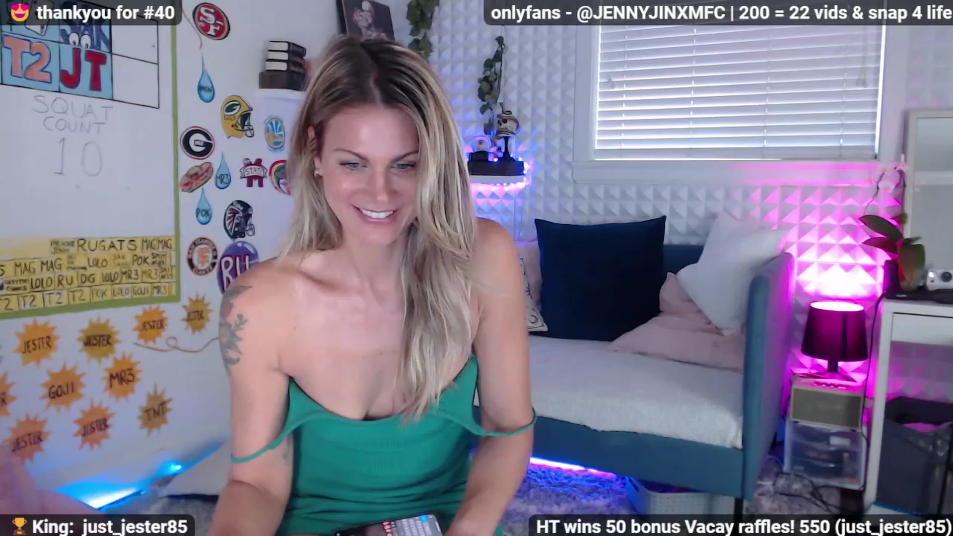Gallery image thumbnail from Jennnay's myfreecams stream on, 12/12/2022, 23:22 image 12 of 20