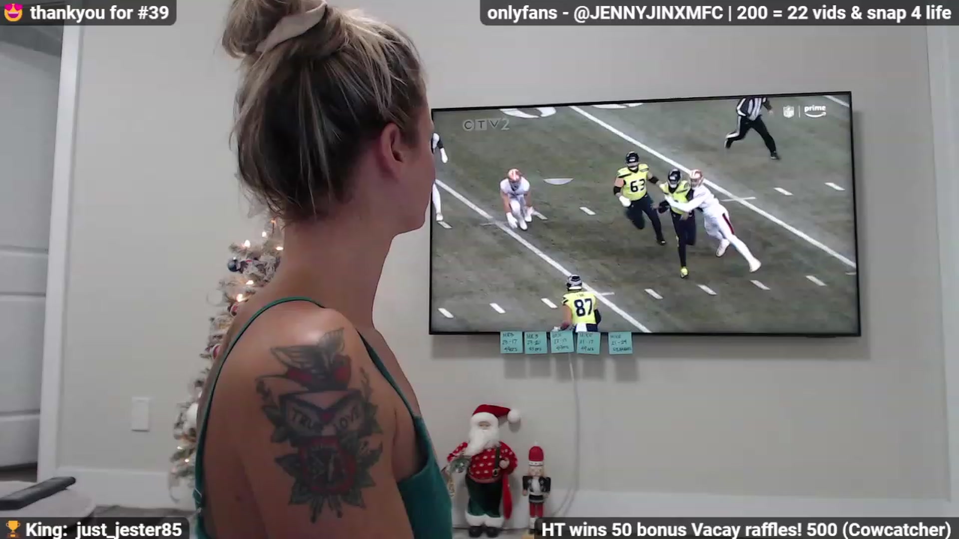 Gallery image thumbnail from Jennnay's myfreecams stream on, 12/16/2022, 01:47 image 1 of 20