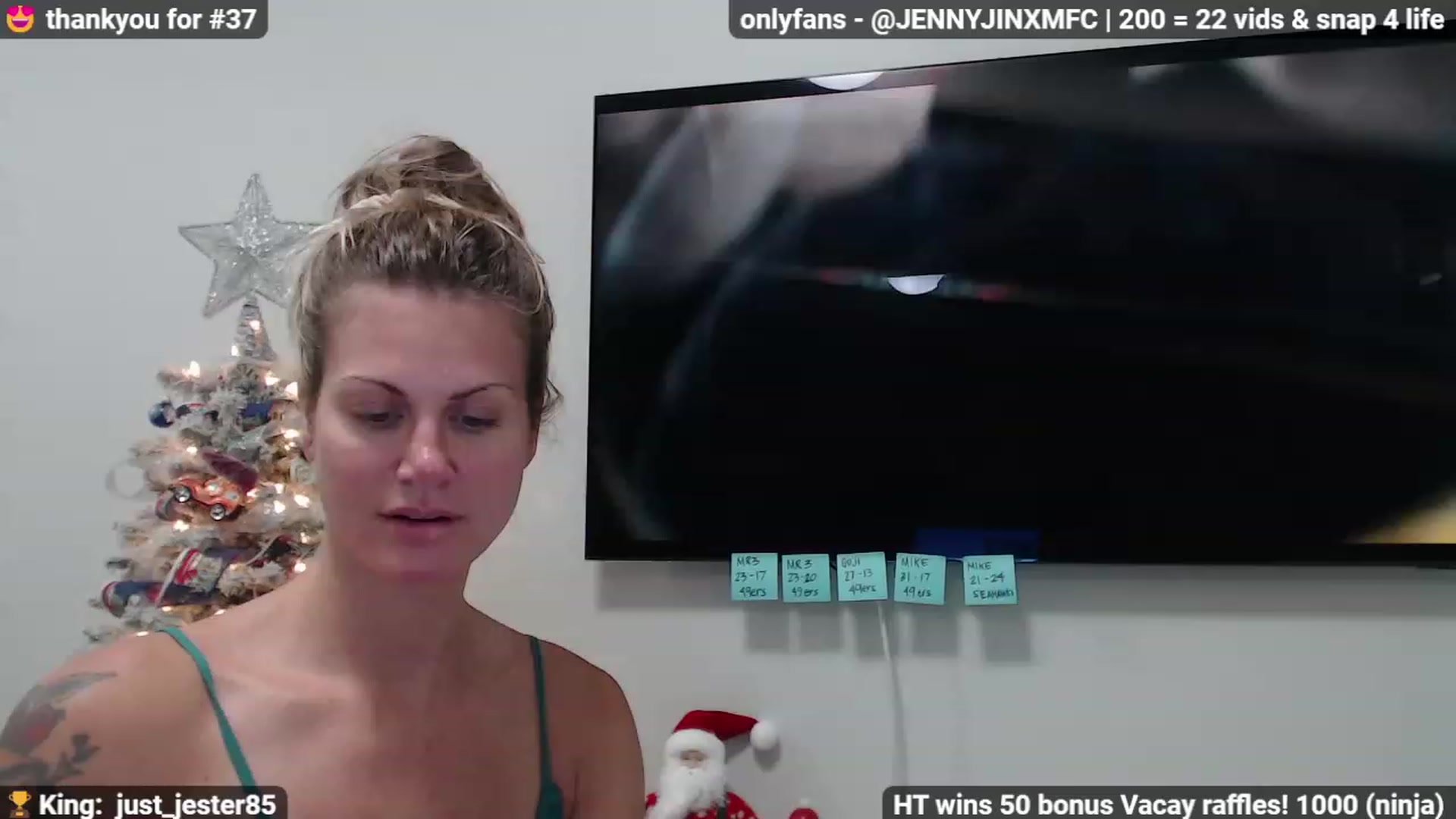 Gallery image thumbnail from Jennnay's myfreecams stream on, 12/16/2022, 04:26 image 3 of 20