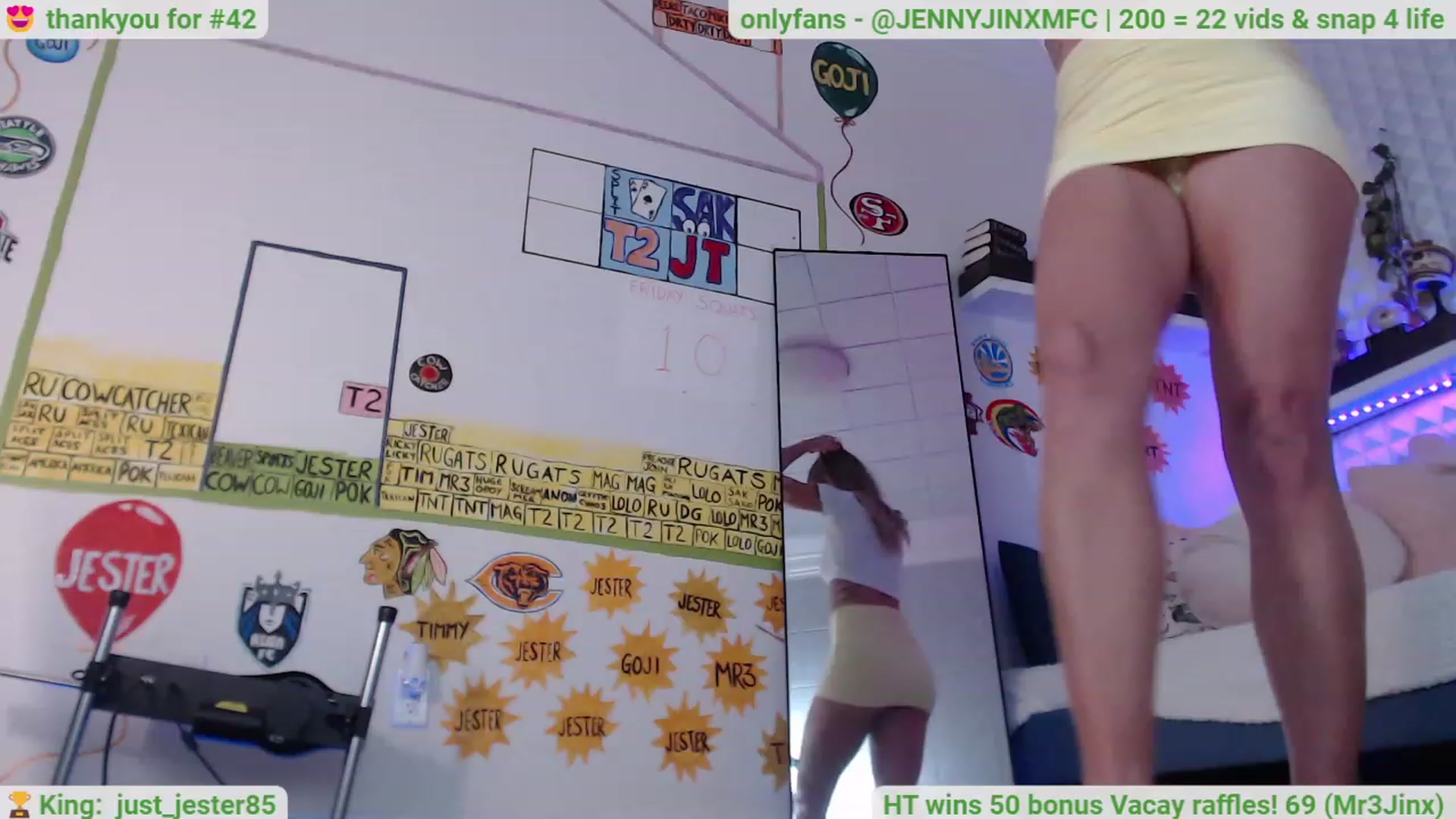 Gallery image thumbnail from Jennnay's myfreecams stream on, 12/17/2022, 01:57 image 2 of 20
