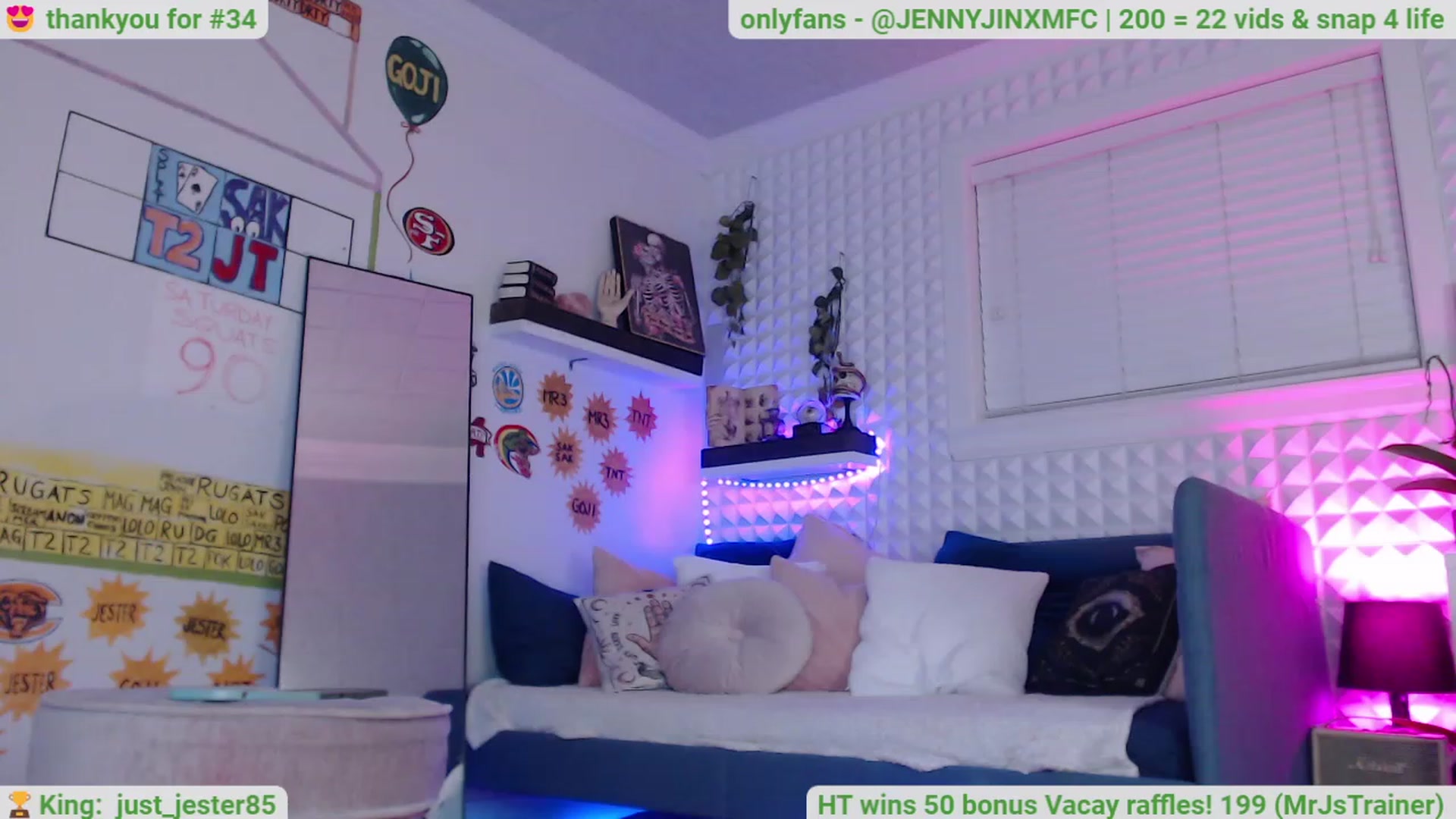 Gallery image thumbnail from Jennnay's myfreecams stream on, 12/18/2022, 08:14 image 14 of 20