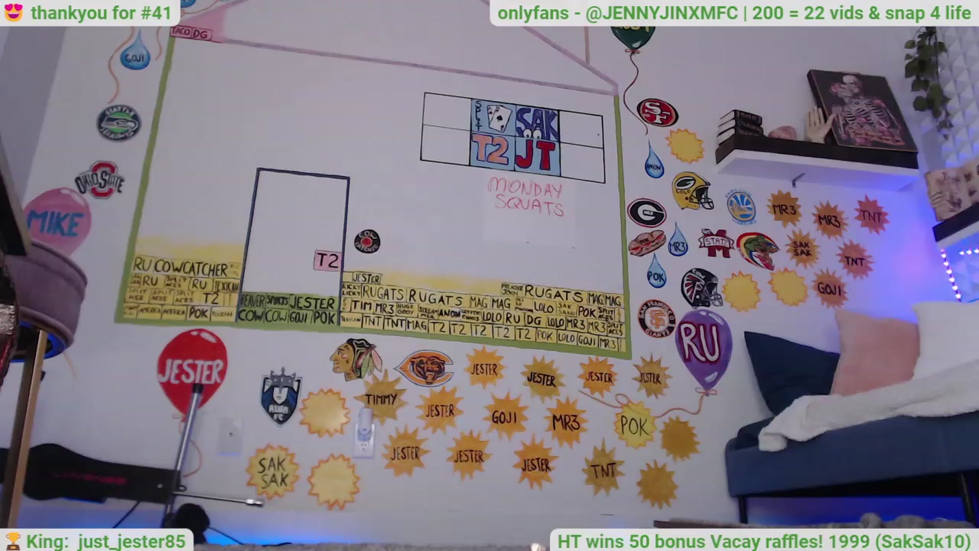 Gallery image thumbnail from Jennnay's myfreecams stream on, 12/20/2022, 03:53 image 15 of 20