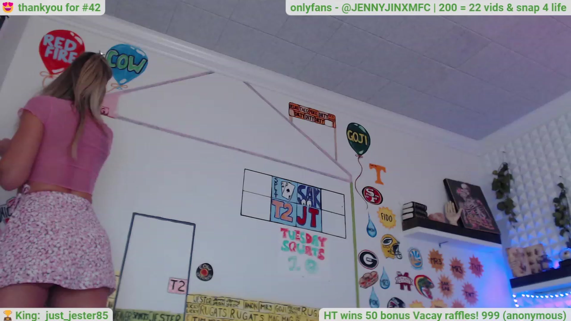 Gallery image thumbnail from Jennnay's myfreecams stream on, 12/21/2022, 05:38 image 7 of 20