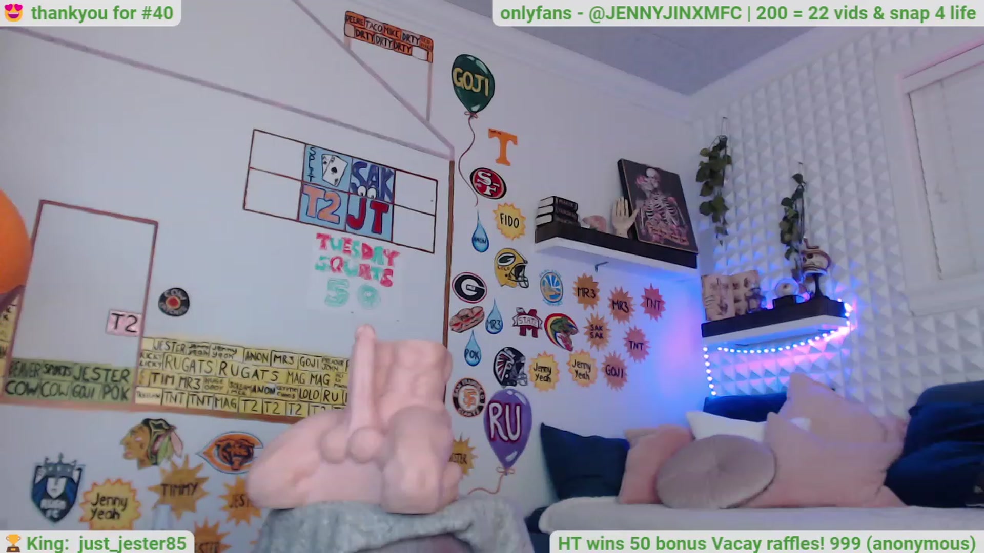 Gallery image thumbnail from Jennnay's myfreecams stream on, 12/21/2022, 06:22 image 8 of 20