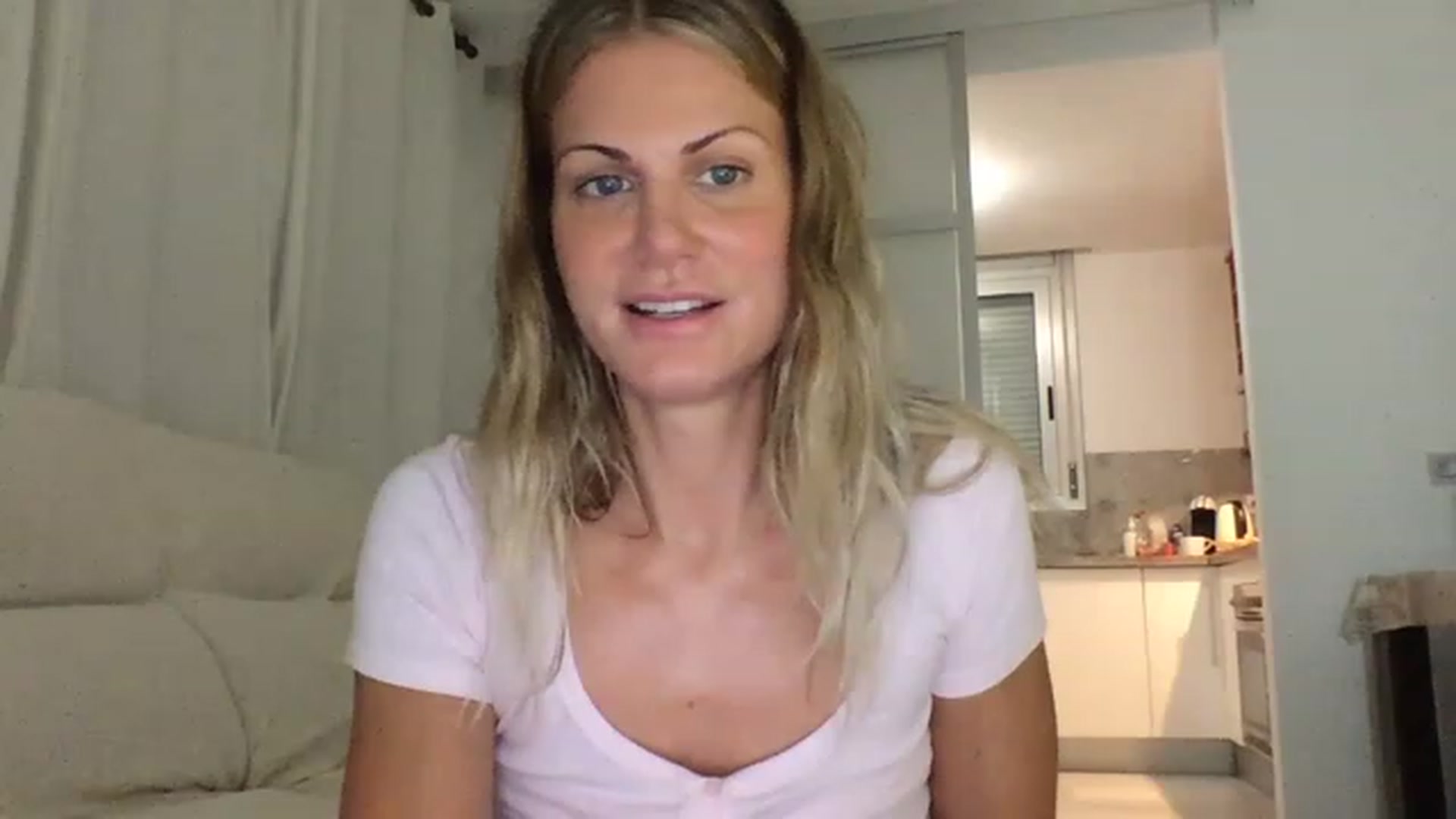 Gallery image thumbnail from Jennnay's myfreecams stream on, 01/02/2023, 06:31 image 18 of 20
