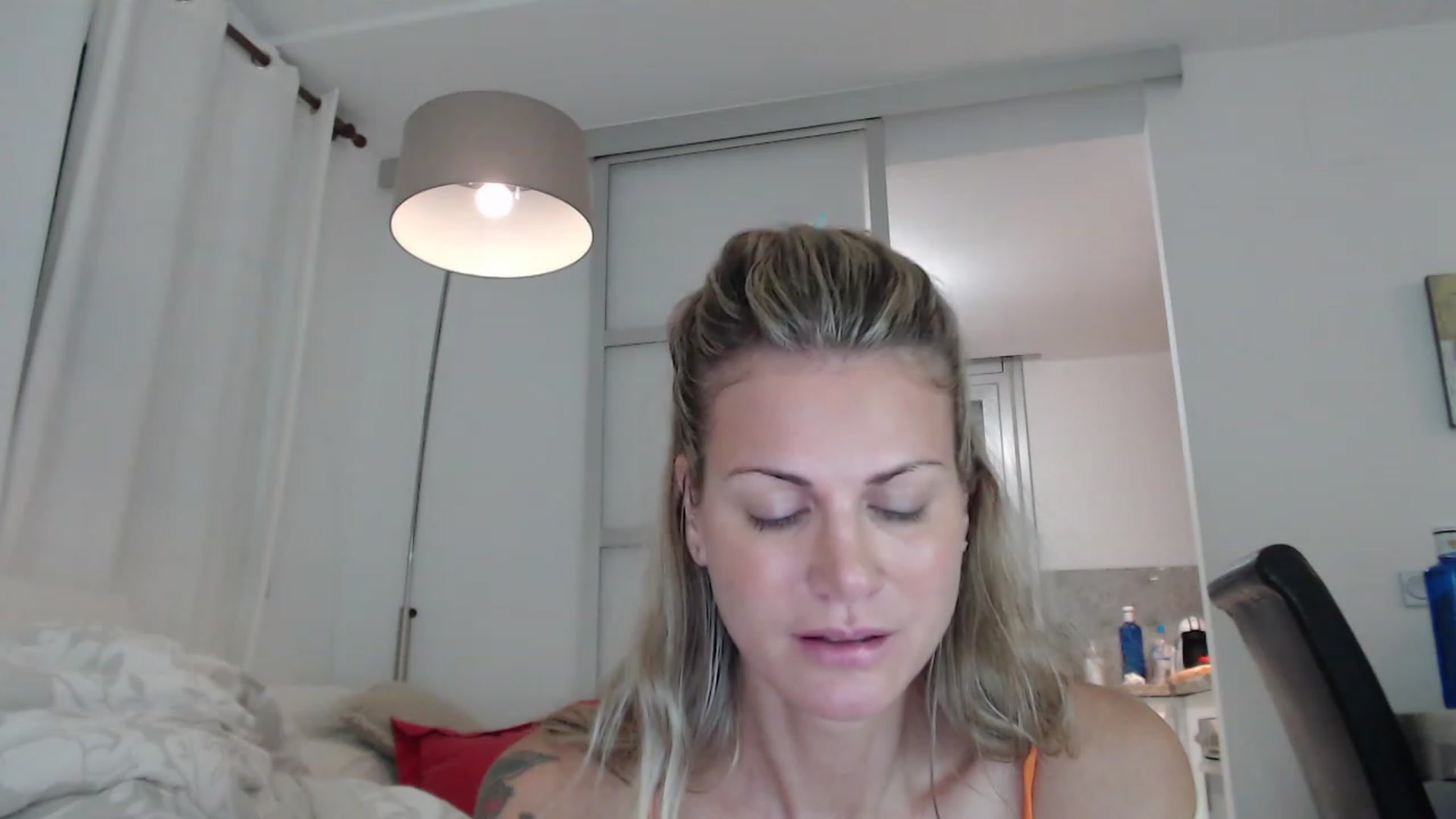 Gallery image thumbnail from Jennnay's myfreecams stream on, 01/03/2023, 07:18 image 19 of 20