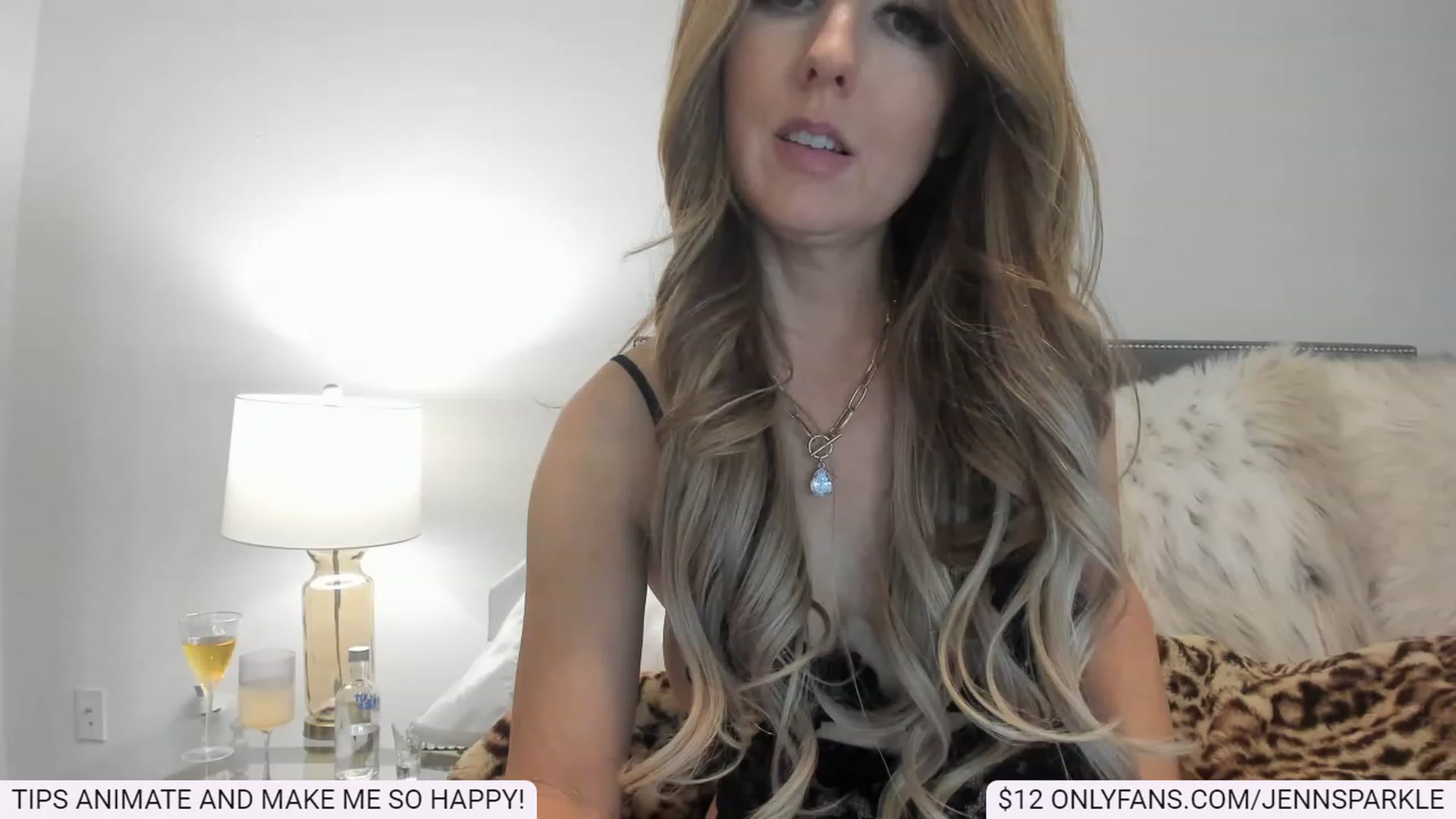 Gallery image thumbnail from Jennsparkle's myfreecams stream on, 03/02/2023, 10:12 image 3 of 20