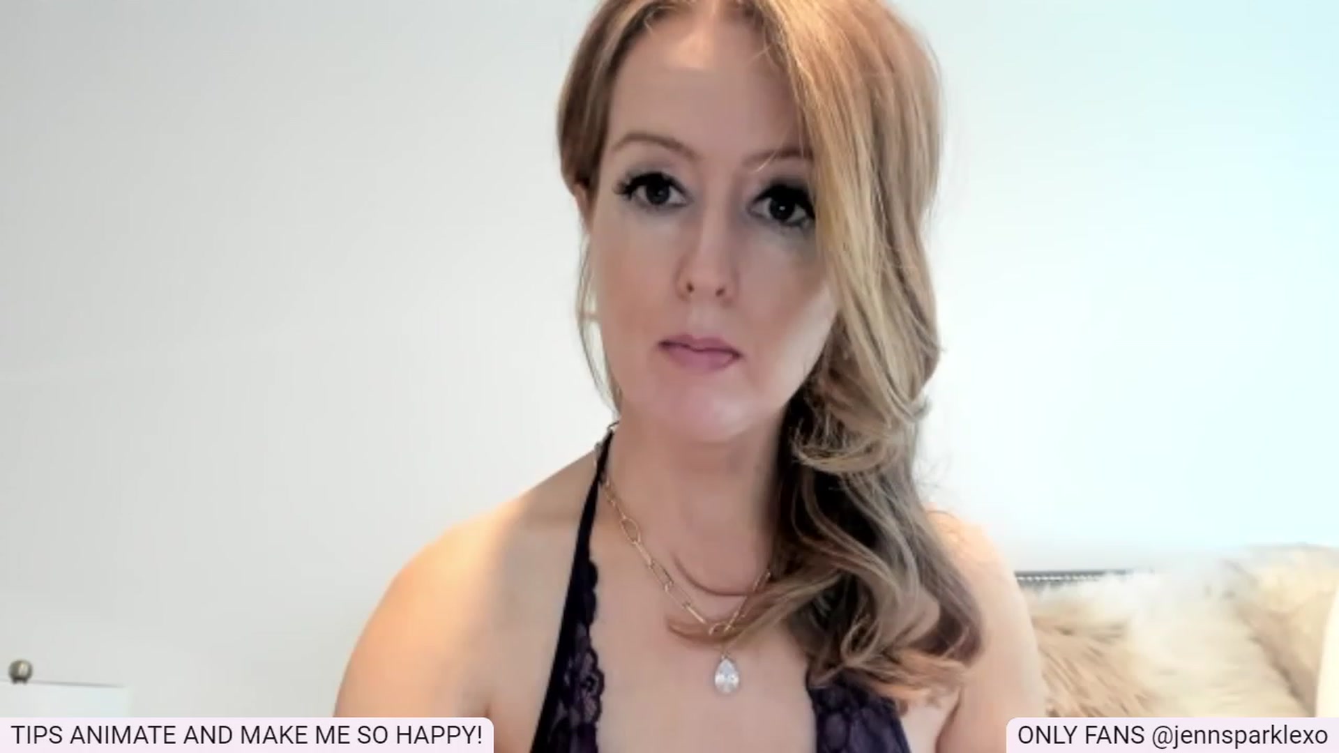 Gallery image thumbnail from Jennsparklexo's myfreecams stream on, 03/21/2023, 23:15 image 1 of 20