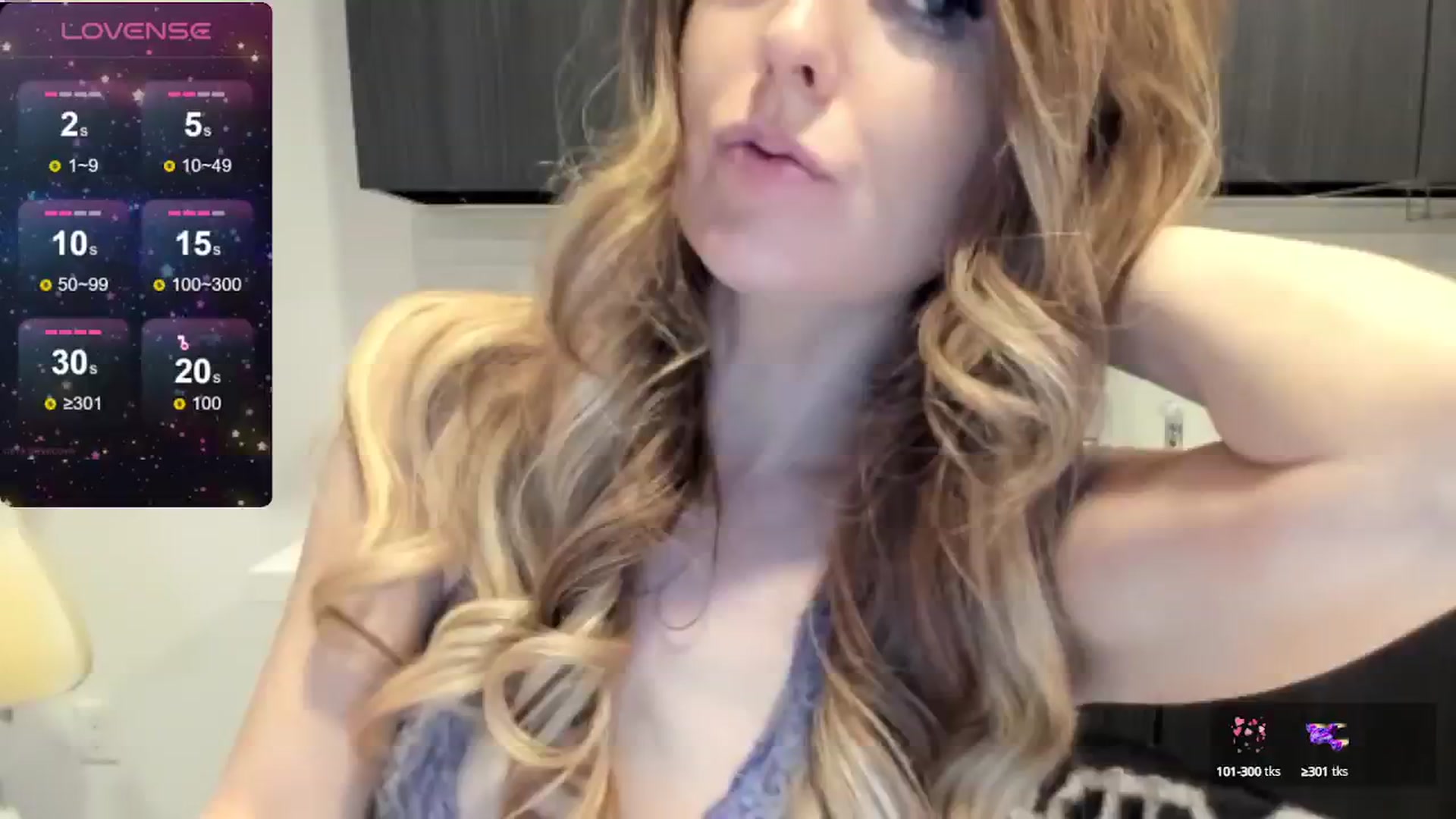 Gallery image thumbnail from Jennsparklexo's myfreecams stream on, 06/06/2024, 08:43 image 11 of 20