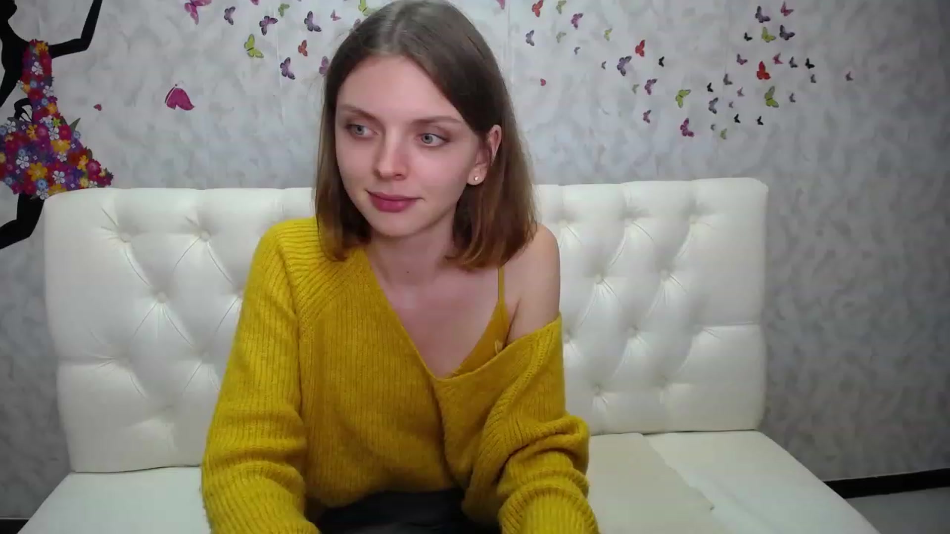 Gallery image thumbnail from JennyAmerican's myfreecams stream on, 11/26/2022, 10:08 image 1 of 20