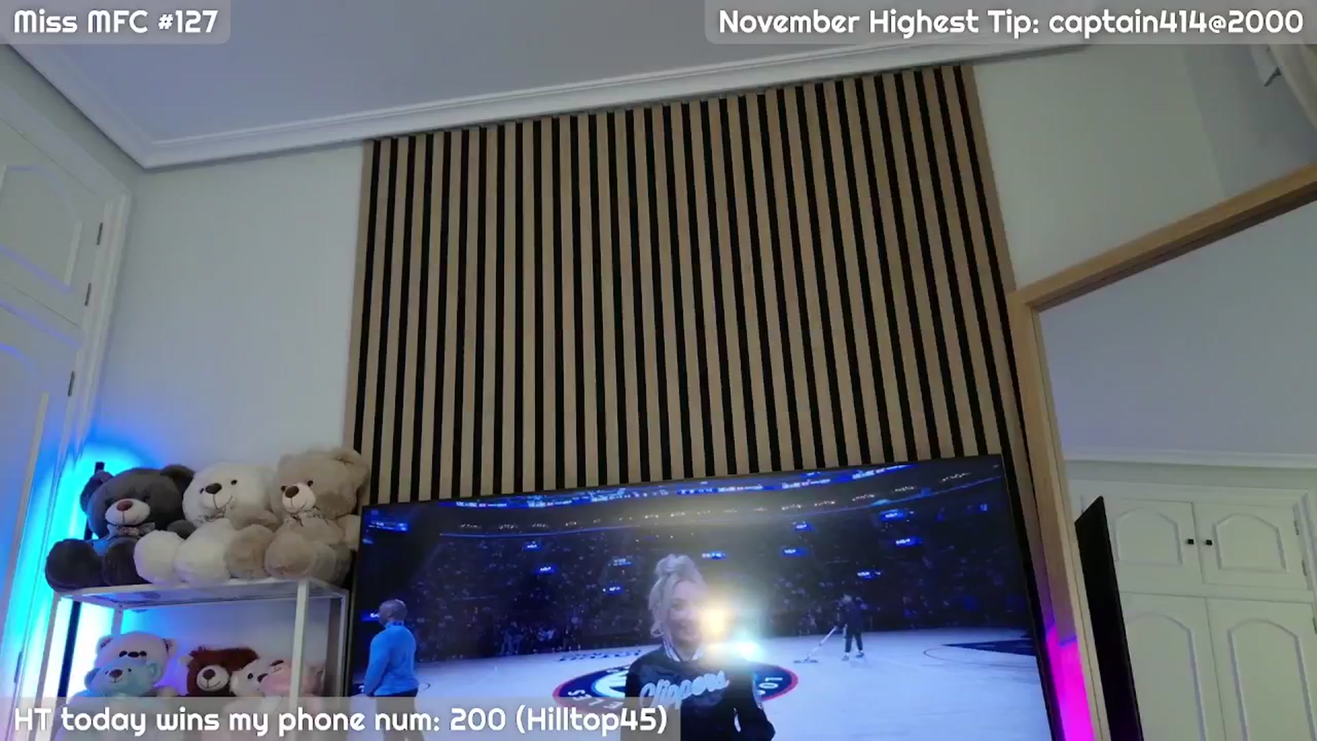 Gallery image thumbnail from JennyBear's myfreecams stream on, 11/05/2025, 06:48 image 12 of 20