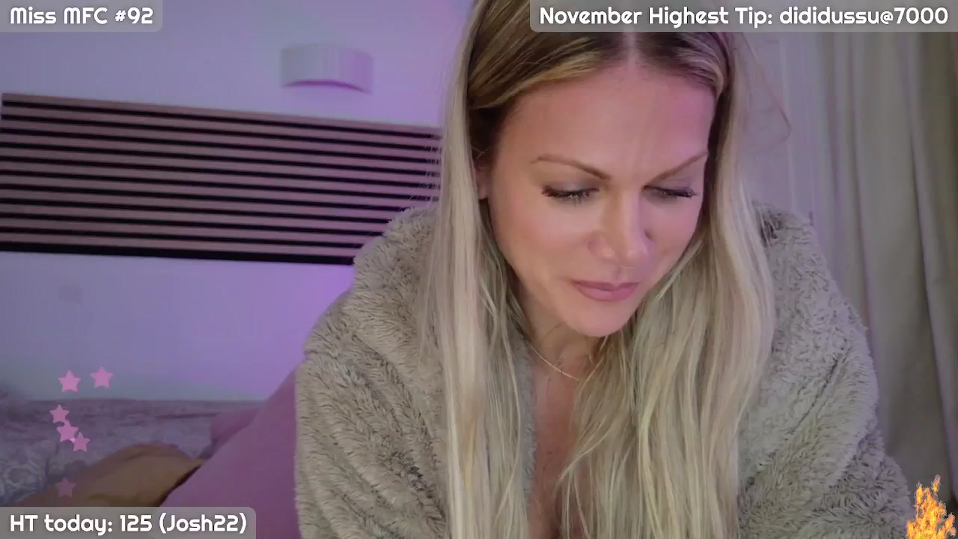 Gallery image thumbnail from JennyBear's myfreecams stream on, 11/16/2025, 02:19 image 18 of 20
