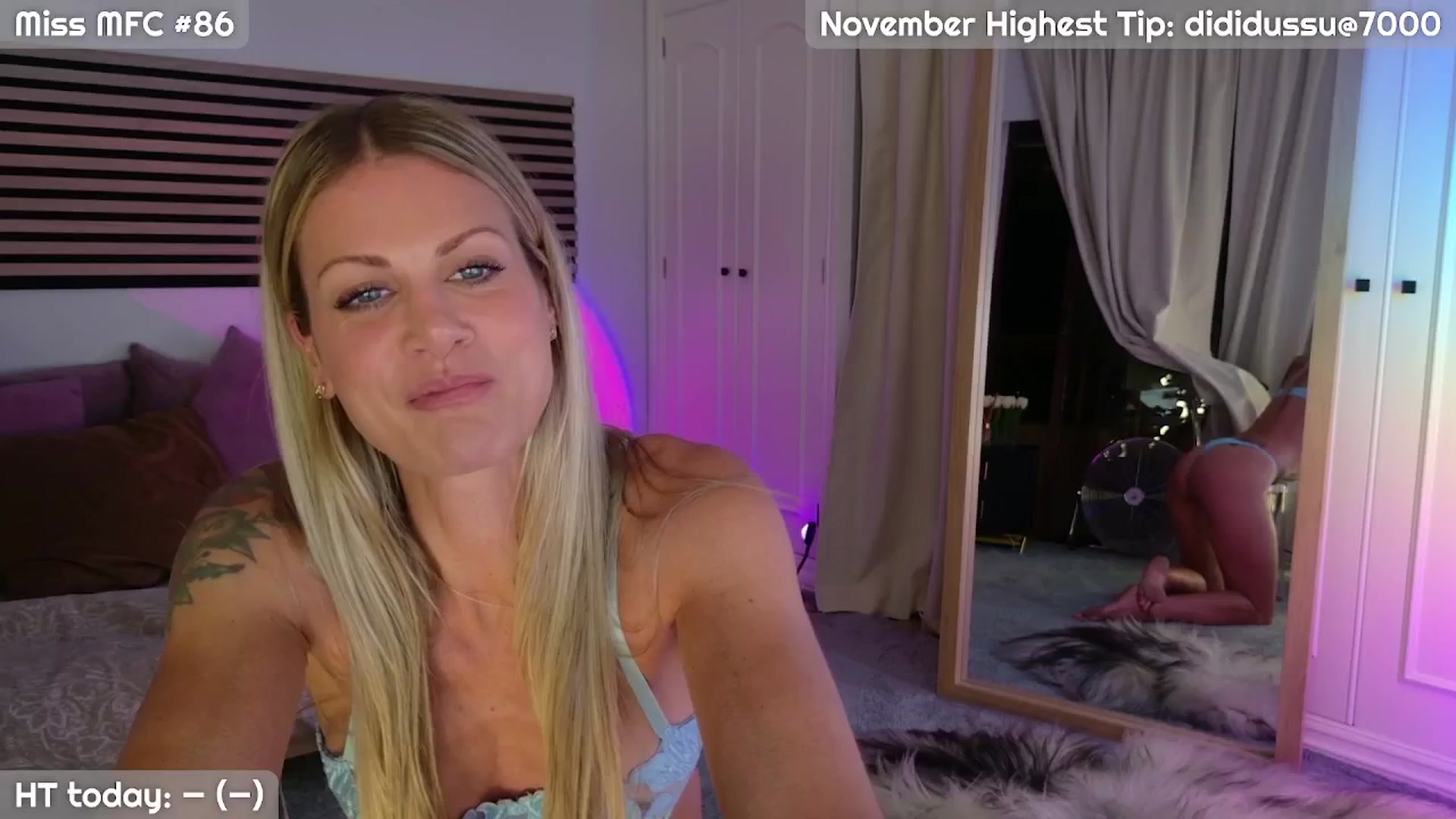 Gallery image thumbnail from JennyBear's myfreecams stream on, 11/23/2025, 22:15 image 6 of 20