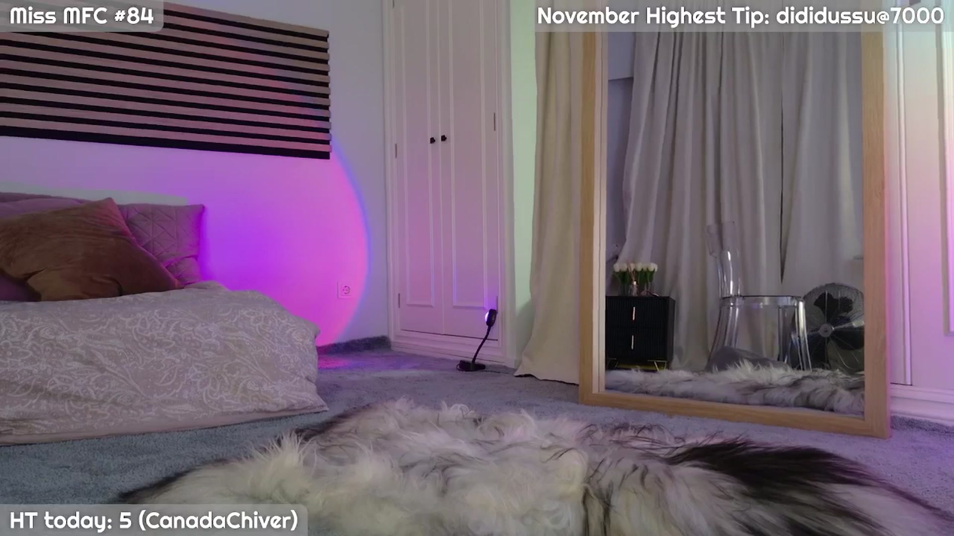 Gallery image thumbnail from JennyBear's myfreecams stream on, 11/25/2025, 08:50 image 9 of 20