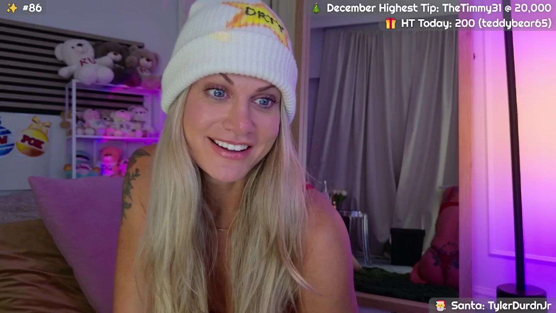 Gallery image thumbnail from JennyBear's myfreecams stream on, 12/20/2025, 01:59 image 6 of 20