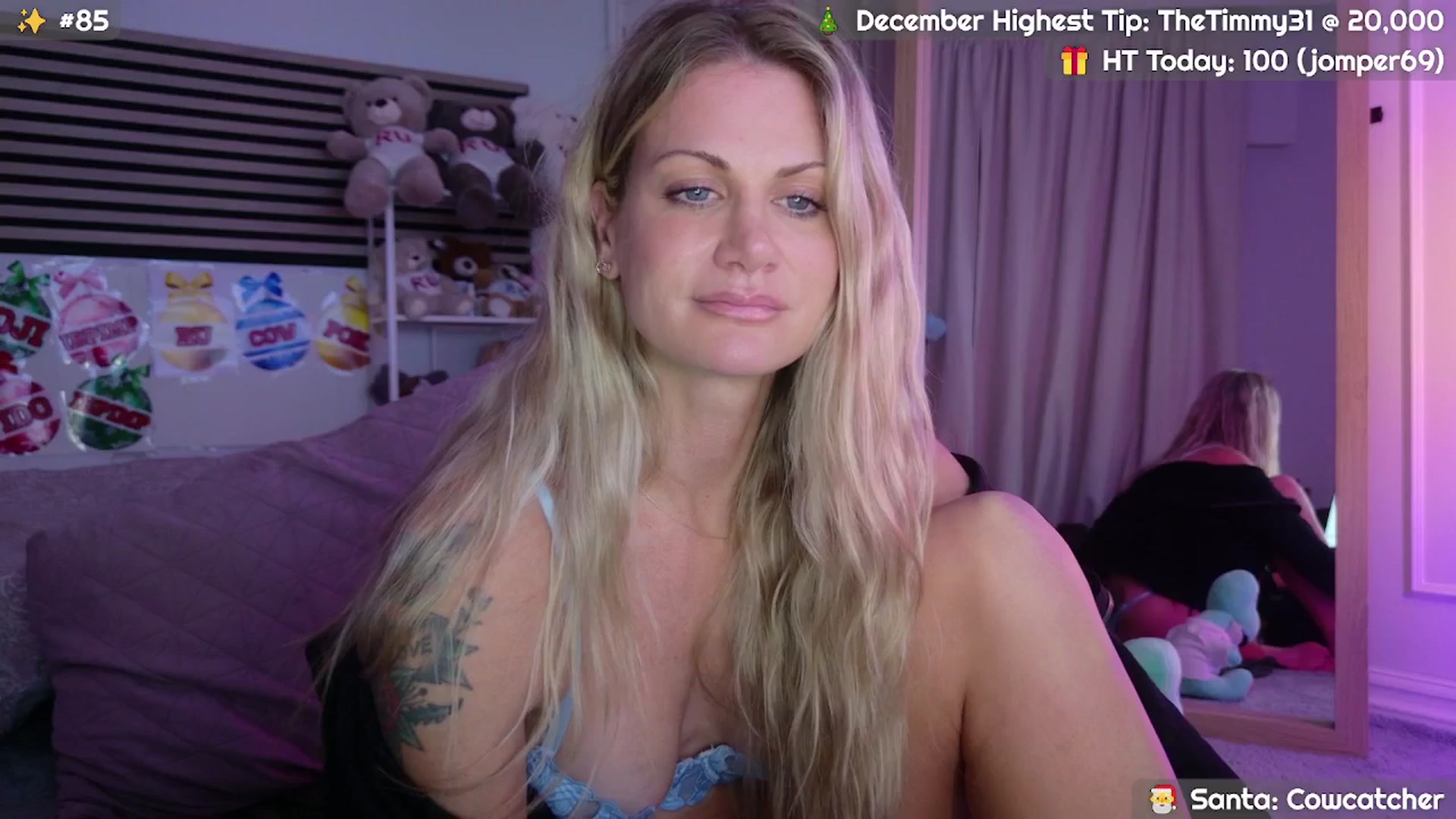 Gallery image thumbnail from JennyBear's myfreecams stream on, 12/24/2025, 03:57 image 1 of 20