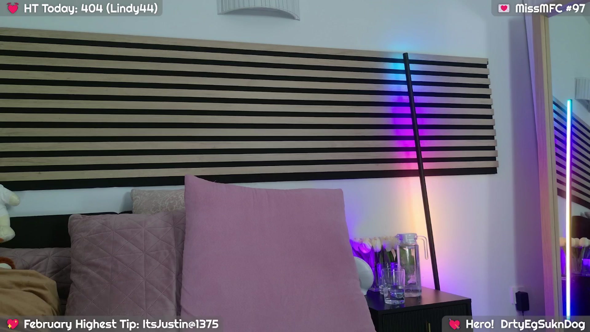 Gallery image thumbnail from JennyBear's myfreecams stream on, 02/06/2026, 02:15 image 14 of 20