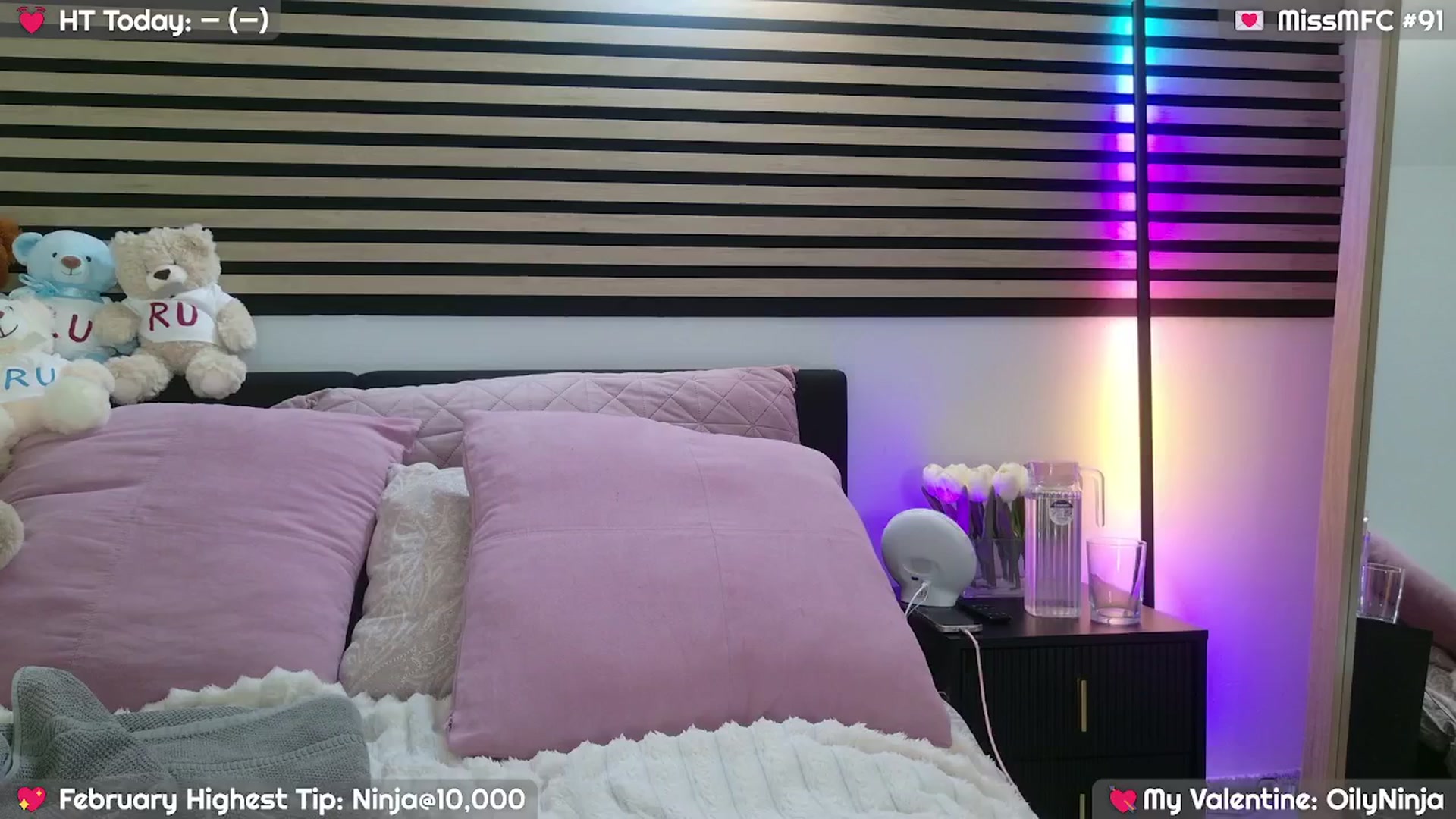 Gallery image thumbnail from JennyBear's myfreecams stream on, 02/16/2026, 22:53 image 6 of 20