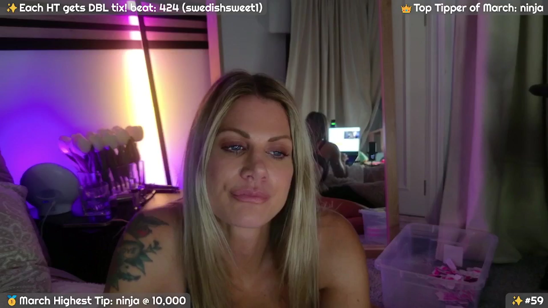 Gallery image thumbnail from JennyBear's myfreecams stream on, 03/16/2026, 02:00 image 1 of 20