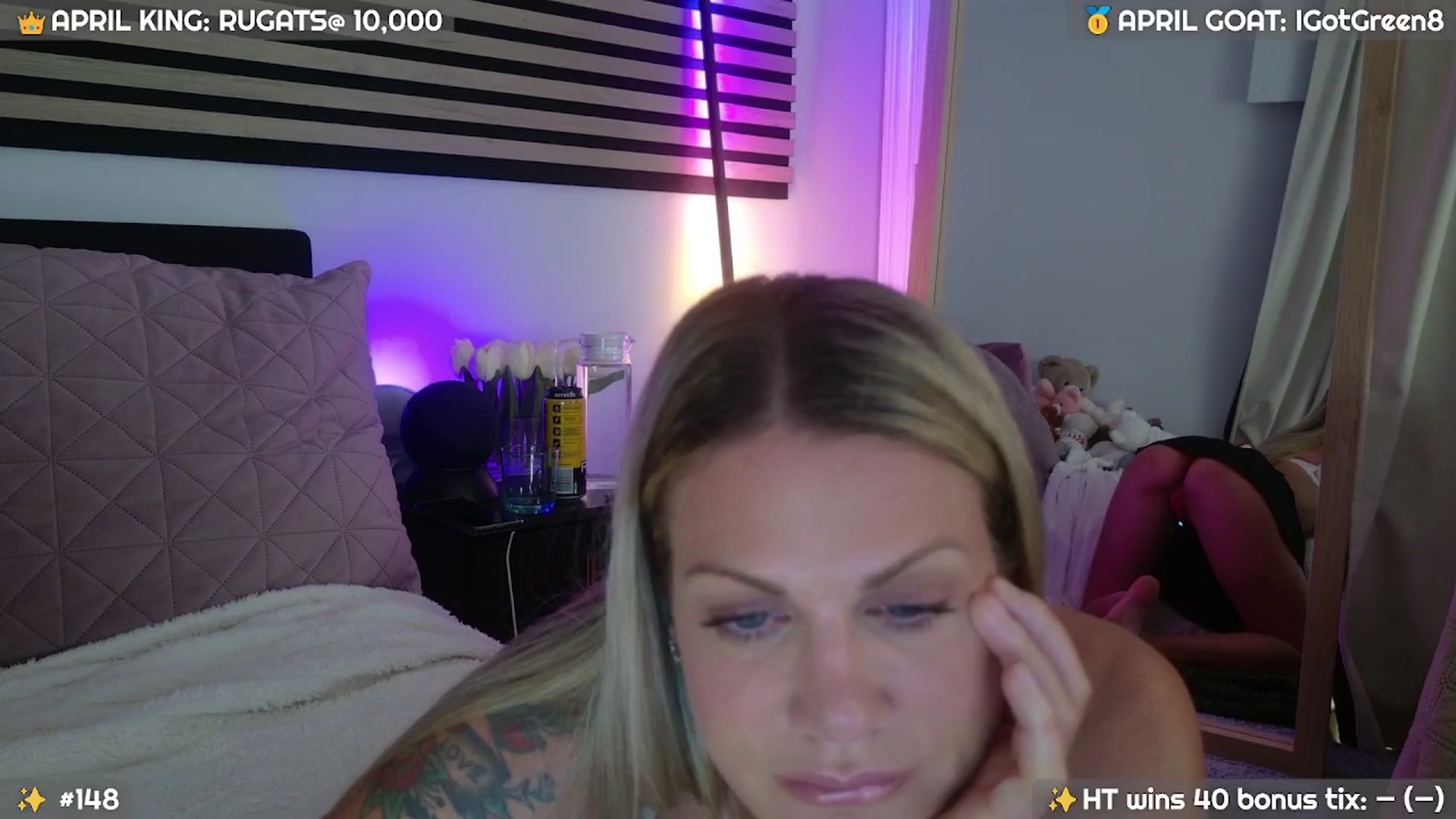 Gallery image thumbnail from JennyBear's myfreecams stream on, 04/07/2026, 23:45 image 1 of 20