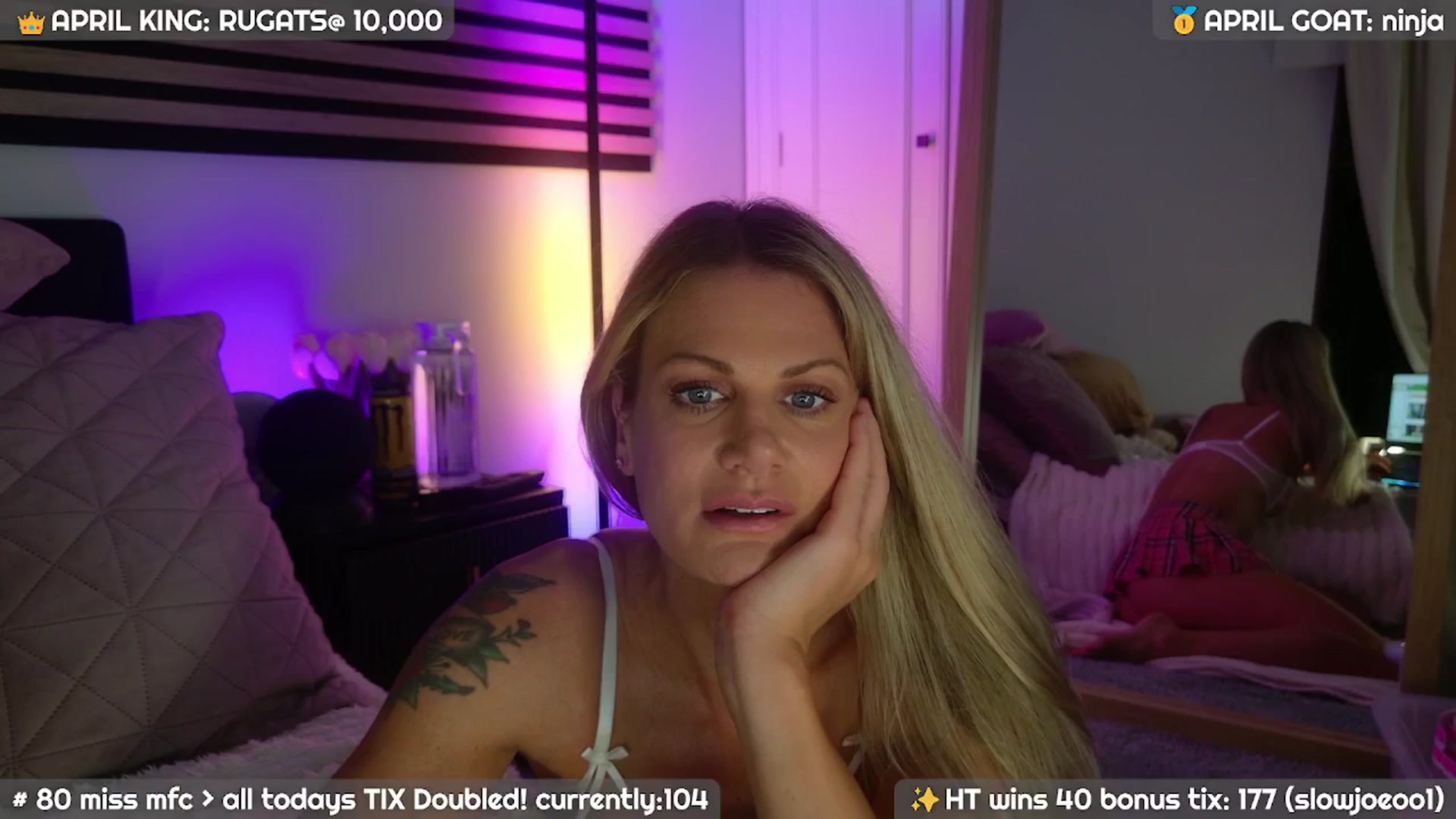 Gallery image thumbnail from JennyBear's myfreecams stream on, 04/09/2026, 22:12 image 10 of 20