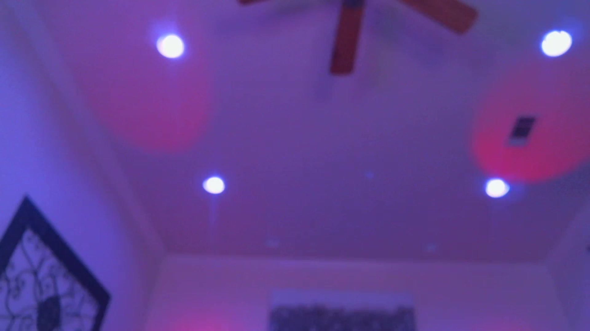 Gallery image thumbnail from JennyBlighe's myfreecams stream on, 01/17/2023, 06:32 image 2 of 20