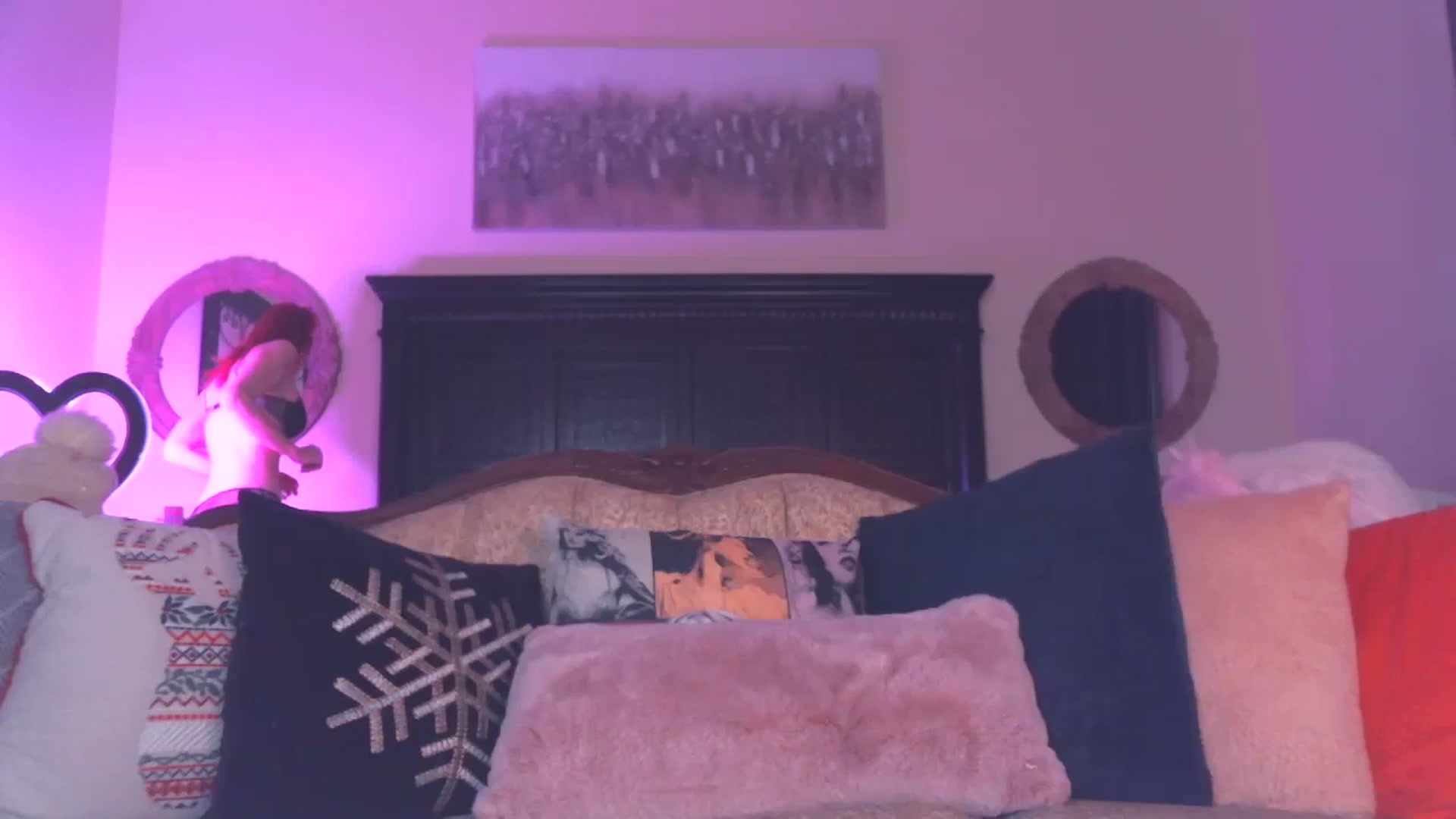 Gallery image thumbnail from JennyBlighe's myfreecams stream on, 01/26/2024, 06:07 image 12 of 20