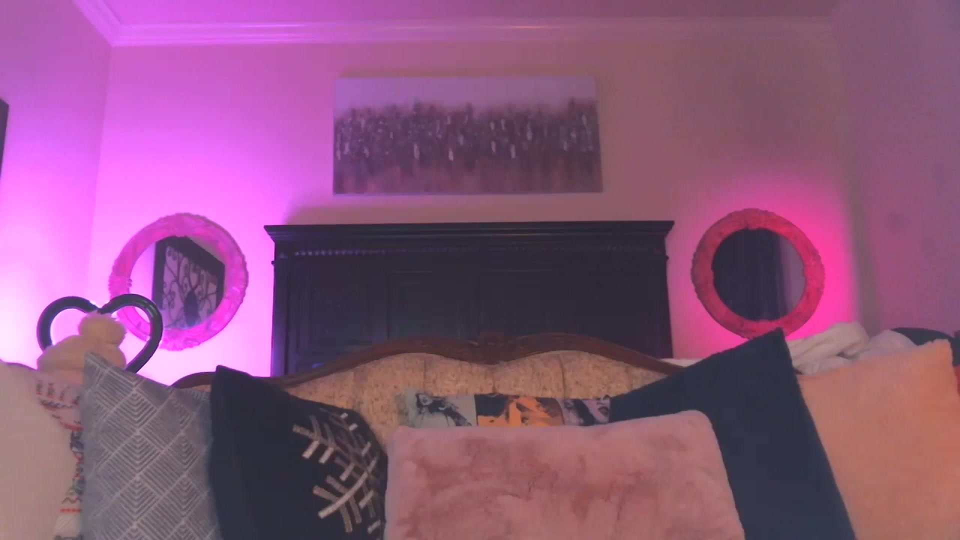 Gallery image thumbnail from JennyBlighe's myfreecams stream on, 02/09/2024, 11:51 image 4 of 20