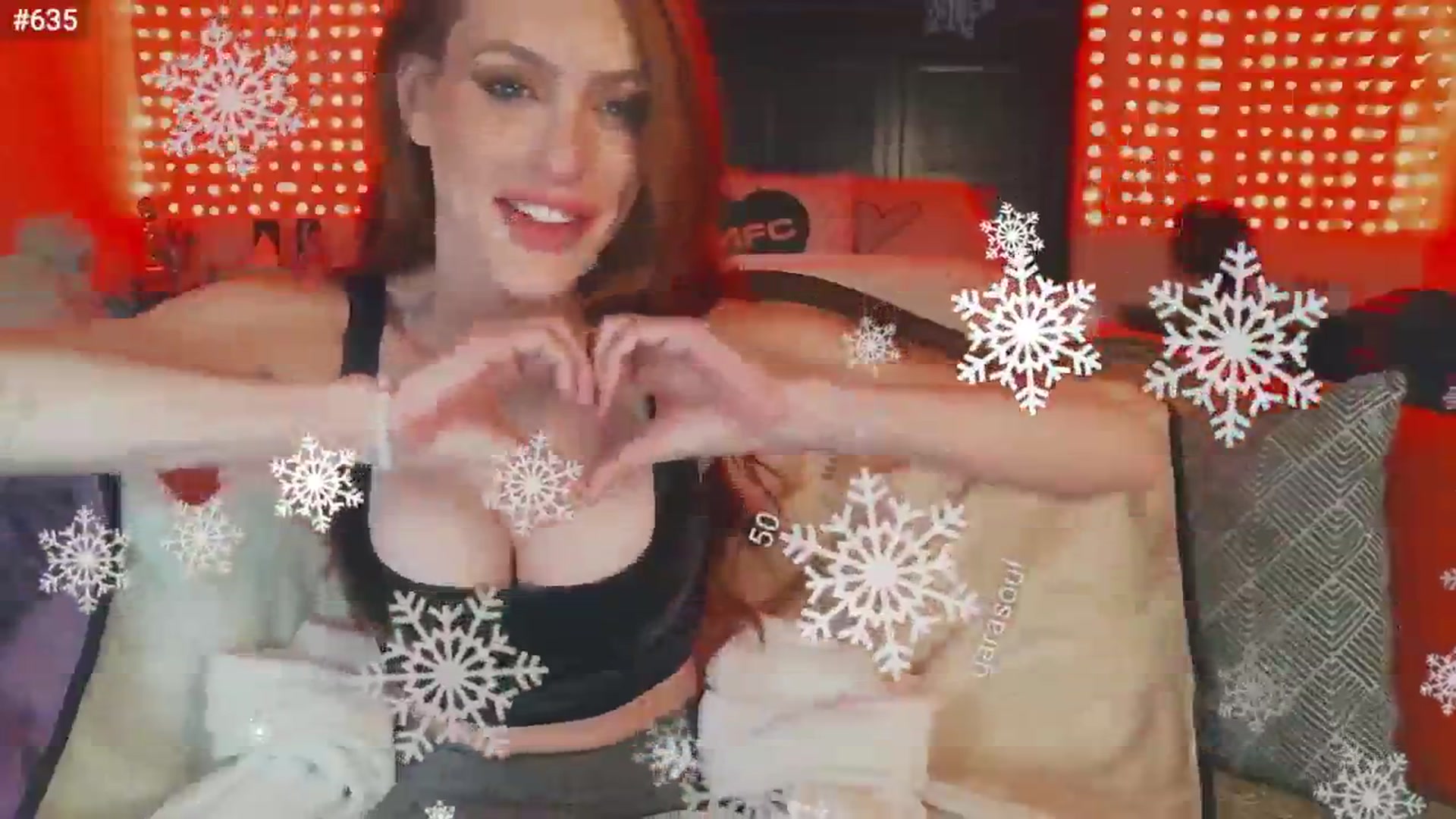 Gallery image thumbnail from JennyBlighe's myfreecams stream on, 12/02/2024, 07:18 image 5 of 20