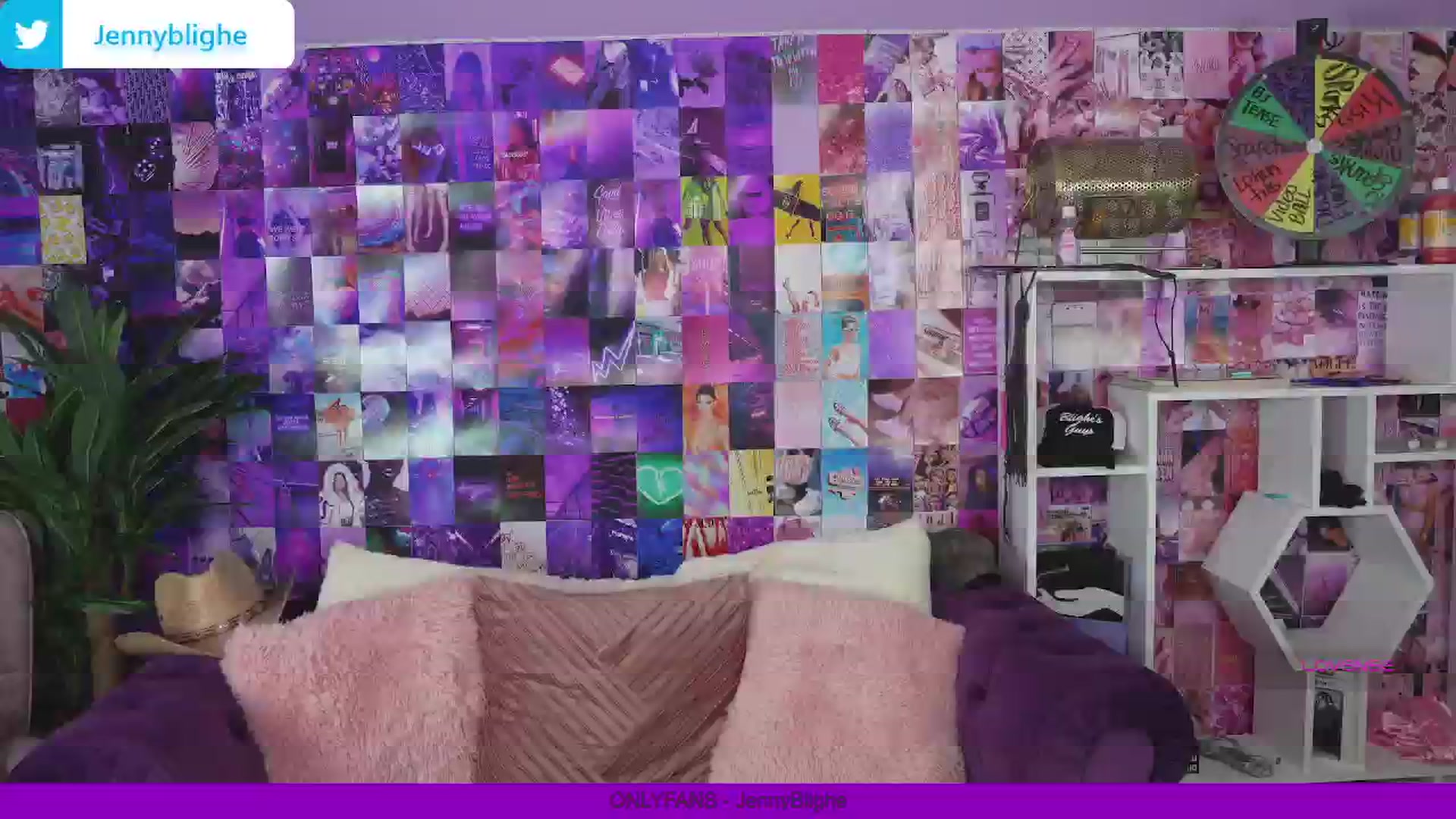 Gallery image thumbnail from JennyBlighe's myfreecams stream on, 12/16/2024, 07:48 image 9 of 20