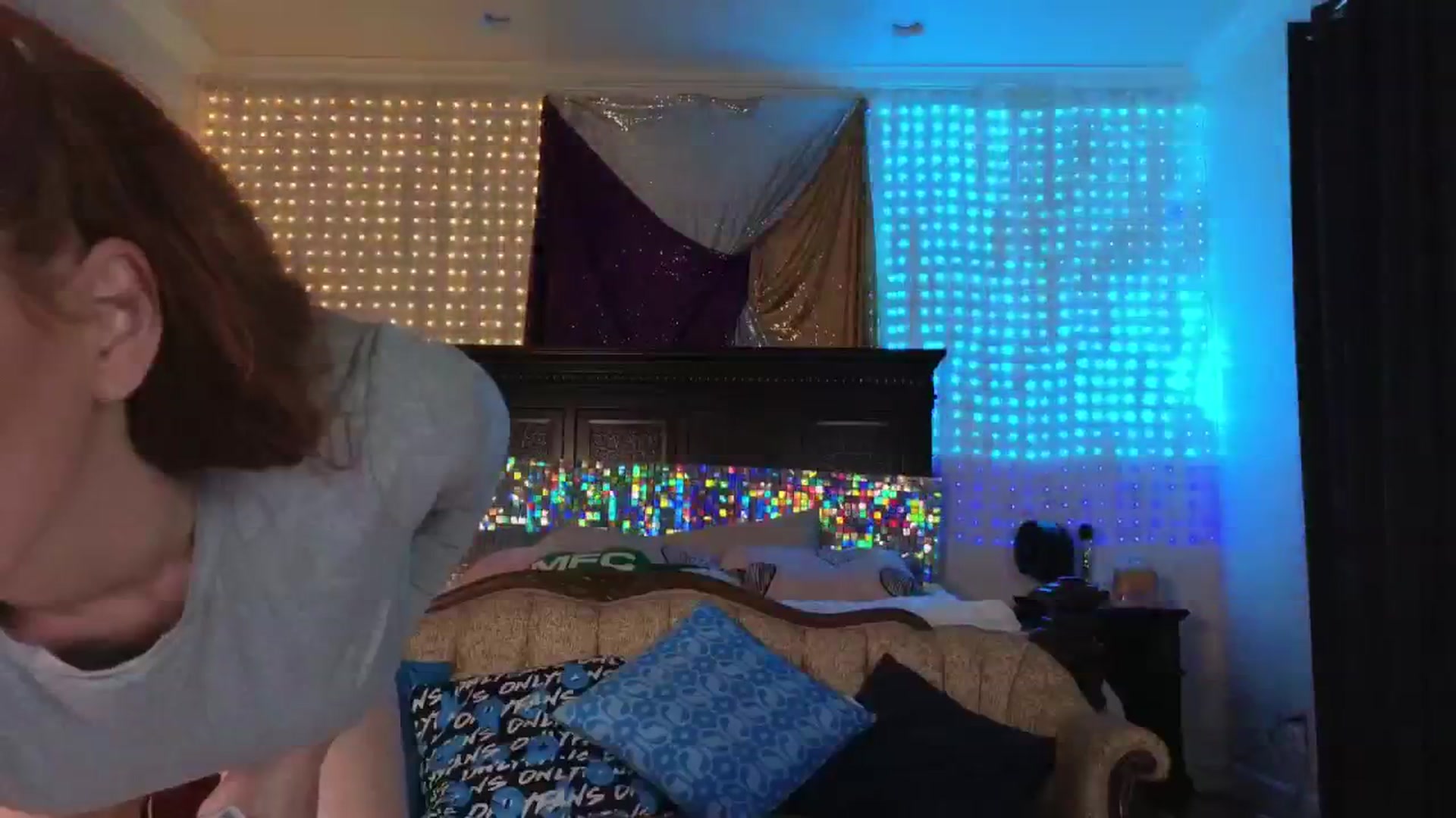 Gallery image thumbnail from JennyBlighe's myfreecams stream on, 08/07/2025, 10:26 image 6 of 20