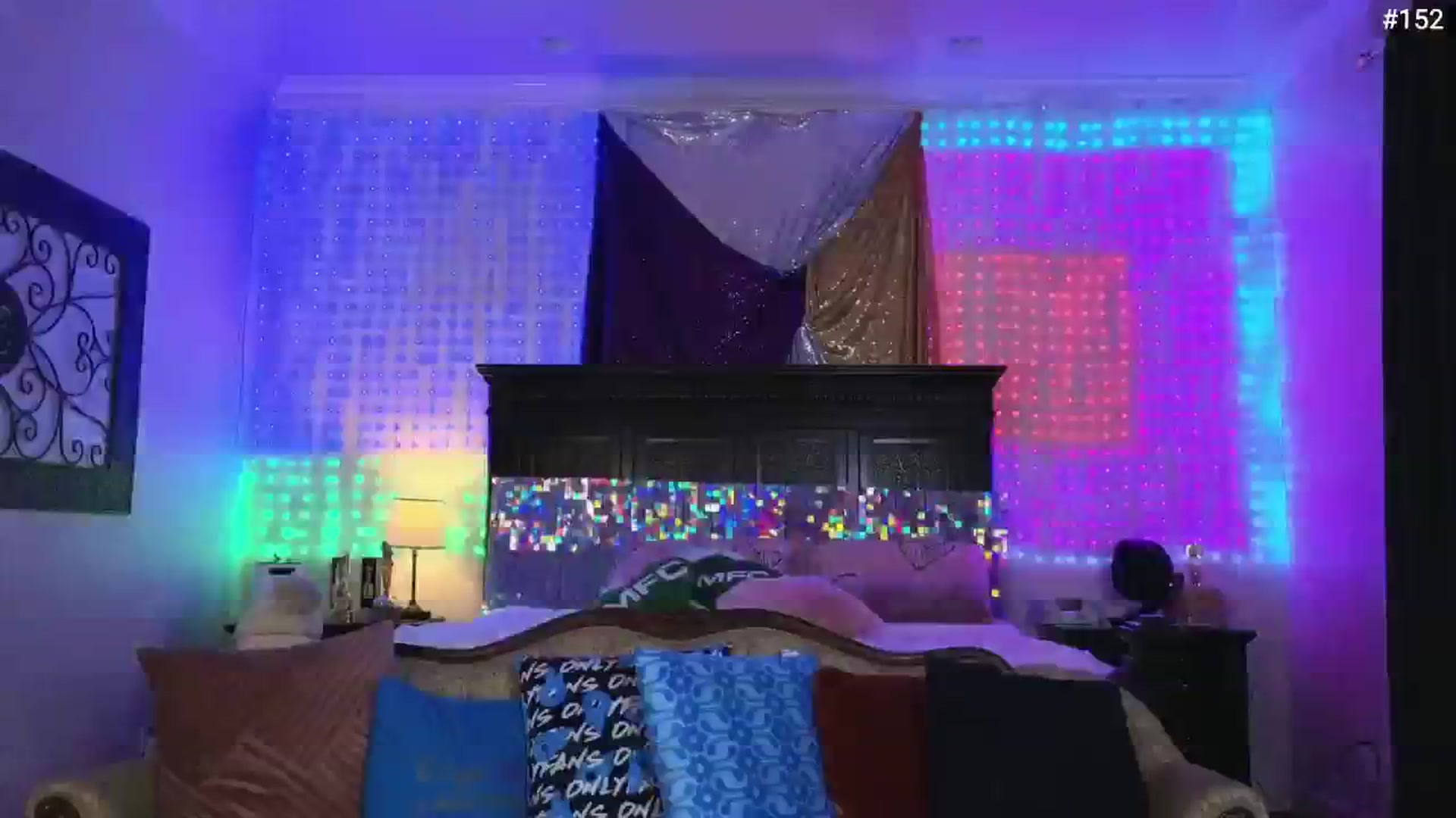 Gallery image thumbnail from JennyBlighe's myfreecams stream on, 08/12/2025, 08:52 image 19 of 20