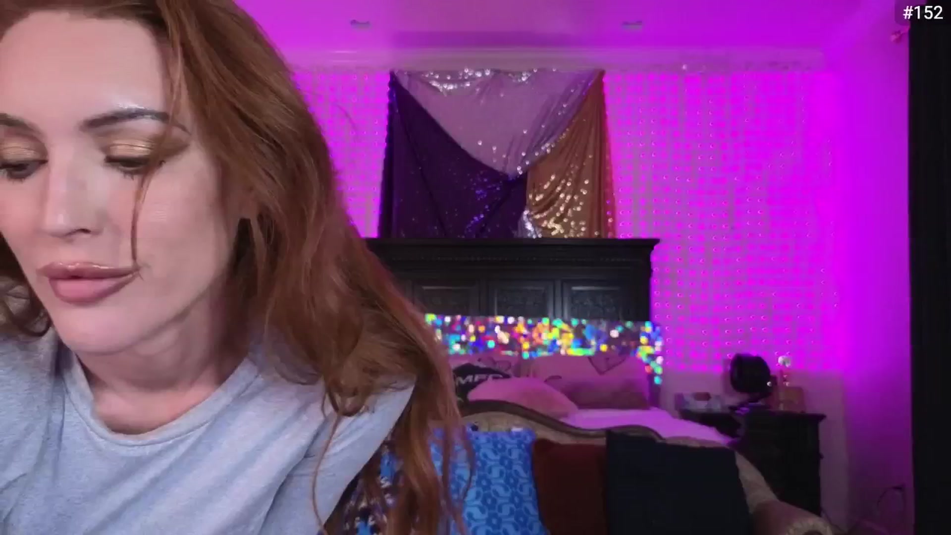 Gallery image thumbnail from JennyBlighe's myfreecams stream on, 08/12/2025, 08:52 image 11 of 20