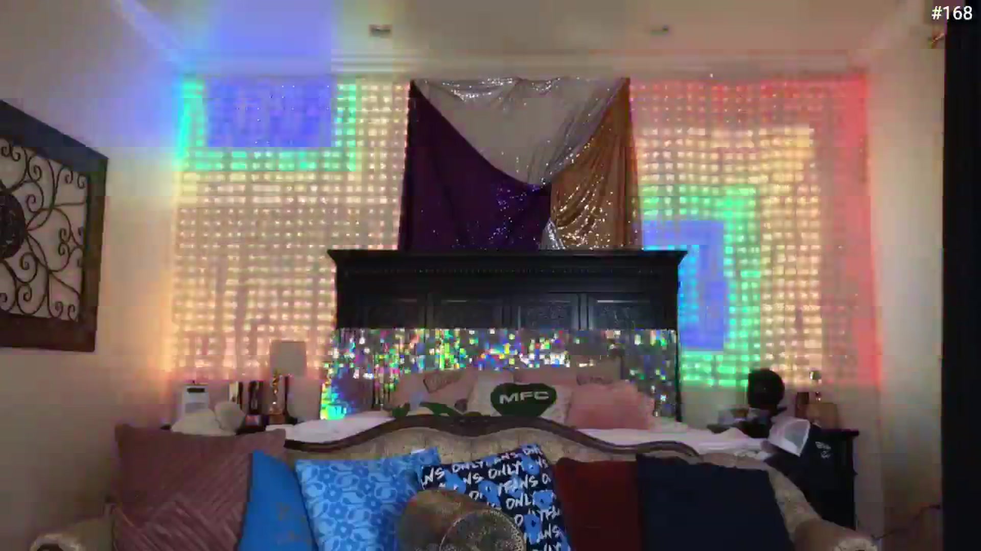 Gallery image thumbnail from JennyBlighe's myfreecams stream on, 08/17/2025, 21:22 image 11 of 20