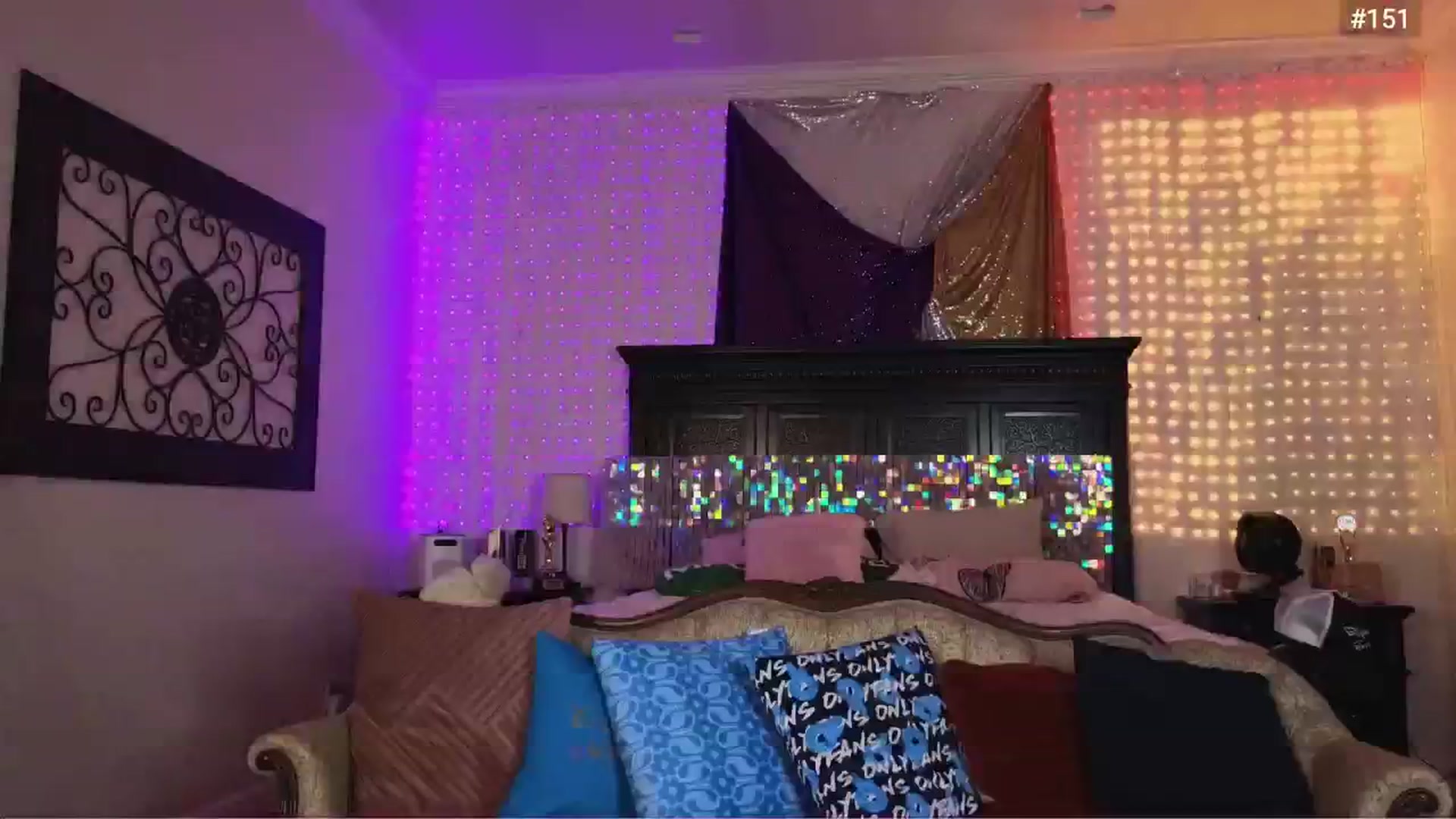 Gallery image thumbnail from JennyBlighe's myfreecams stream on, 08/20/2025, 22:34 image 1 of 20