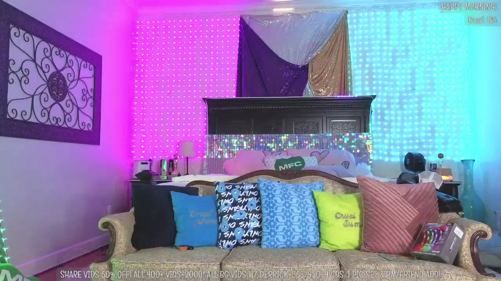 Gallery image thumbnail from JennyBlighe's myfreecams stream on, 09/14/2025, 09:53 image 17 of 20