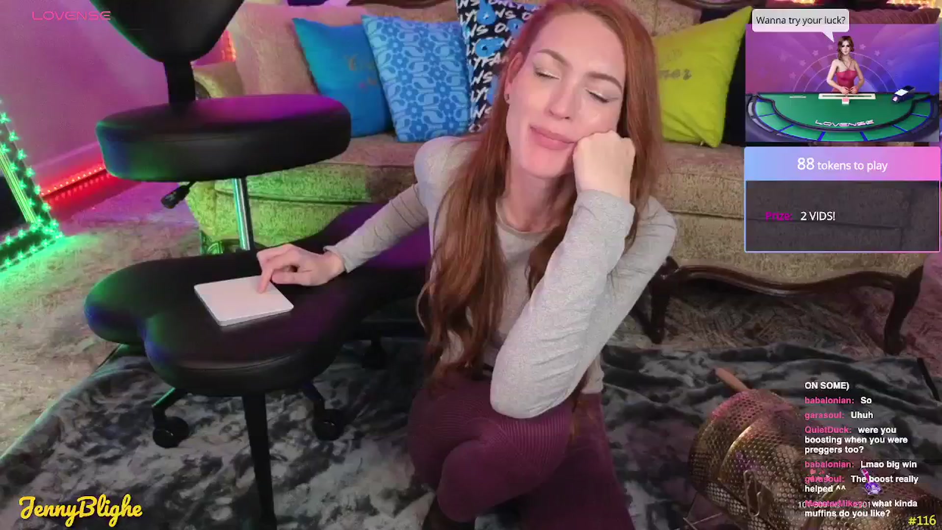 Gallery image thumbnail from JennyBlighe's myfreecams stream on, 10/02/2025, 24:02 image 6 of 20