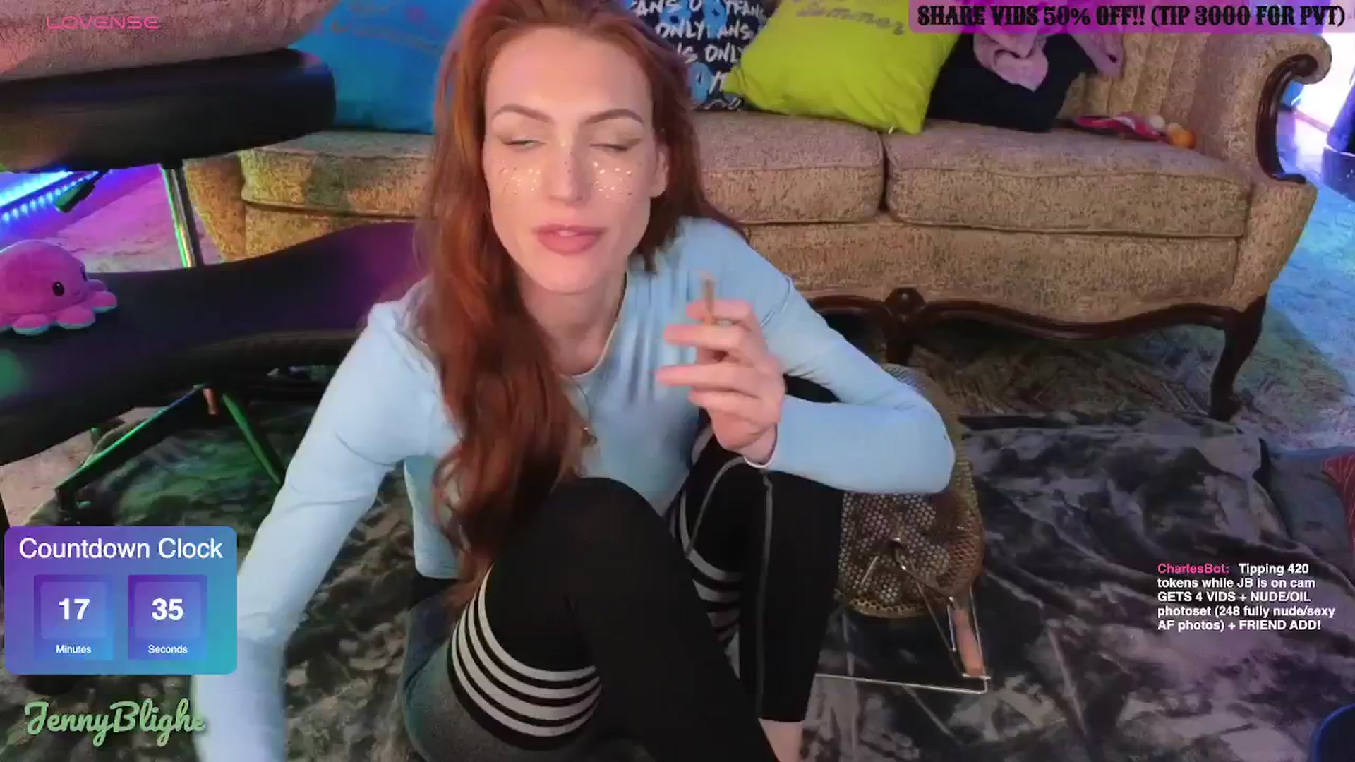 Gallery image thumbnail from JennyBlighe's myfreecams stream on, 10/04/2025, 01:59 image 10 of 20