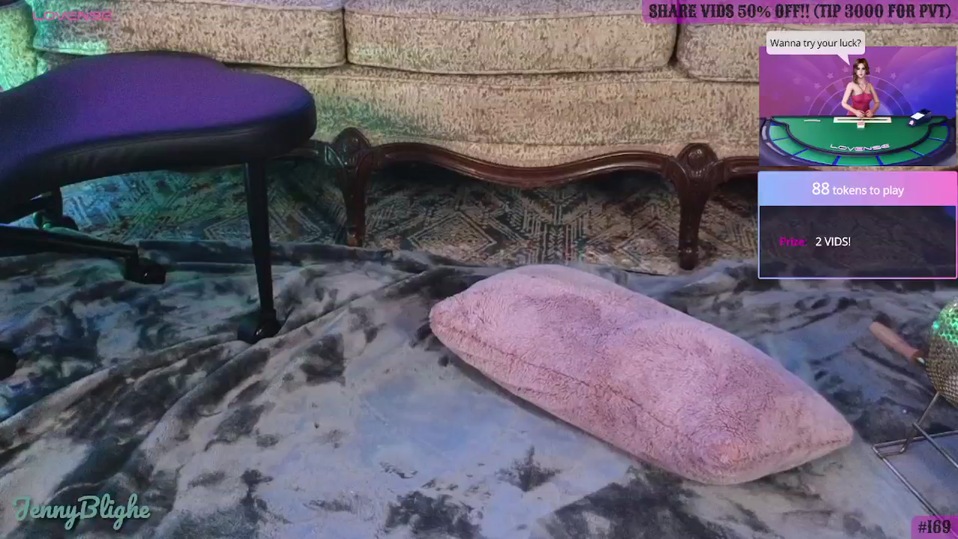 Gallery image thumbnail from JennyBlighe's myfreecams stream on, 10/05/2025, 07:25 image 18 of 20