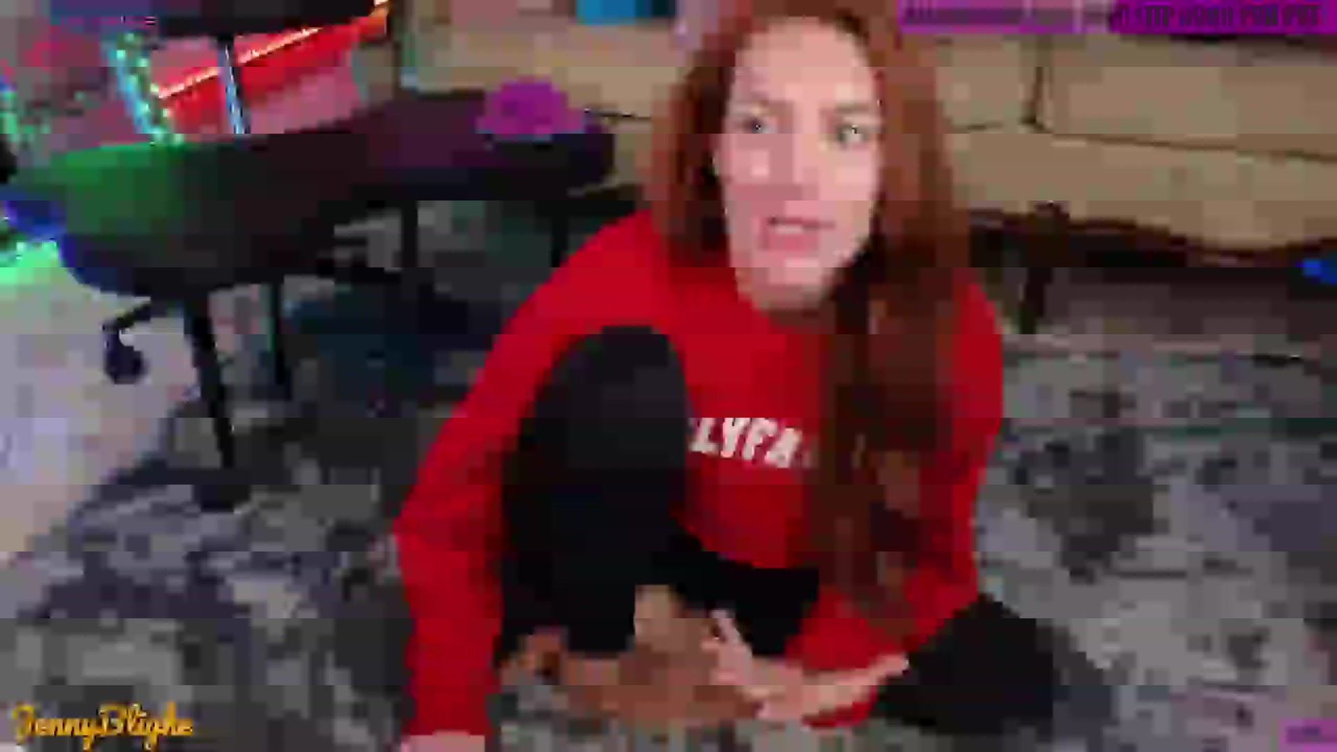 Gallery image thumbnail from JennyBlighe's myfreecams stream on, 10/07/2025, 11:08 image 14 of 20