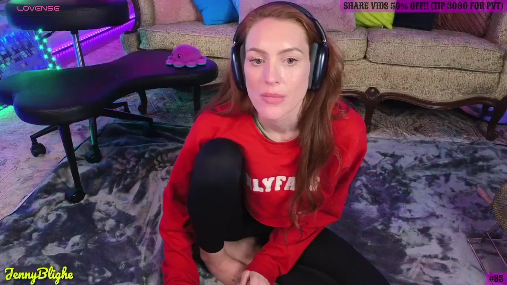 Gallery image thumbnail from JennyBlighe's myfreecams stream on, 10/07/2025, 13:01 image 6 of 20