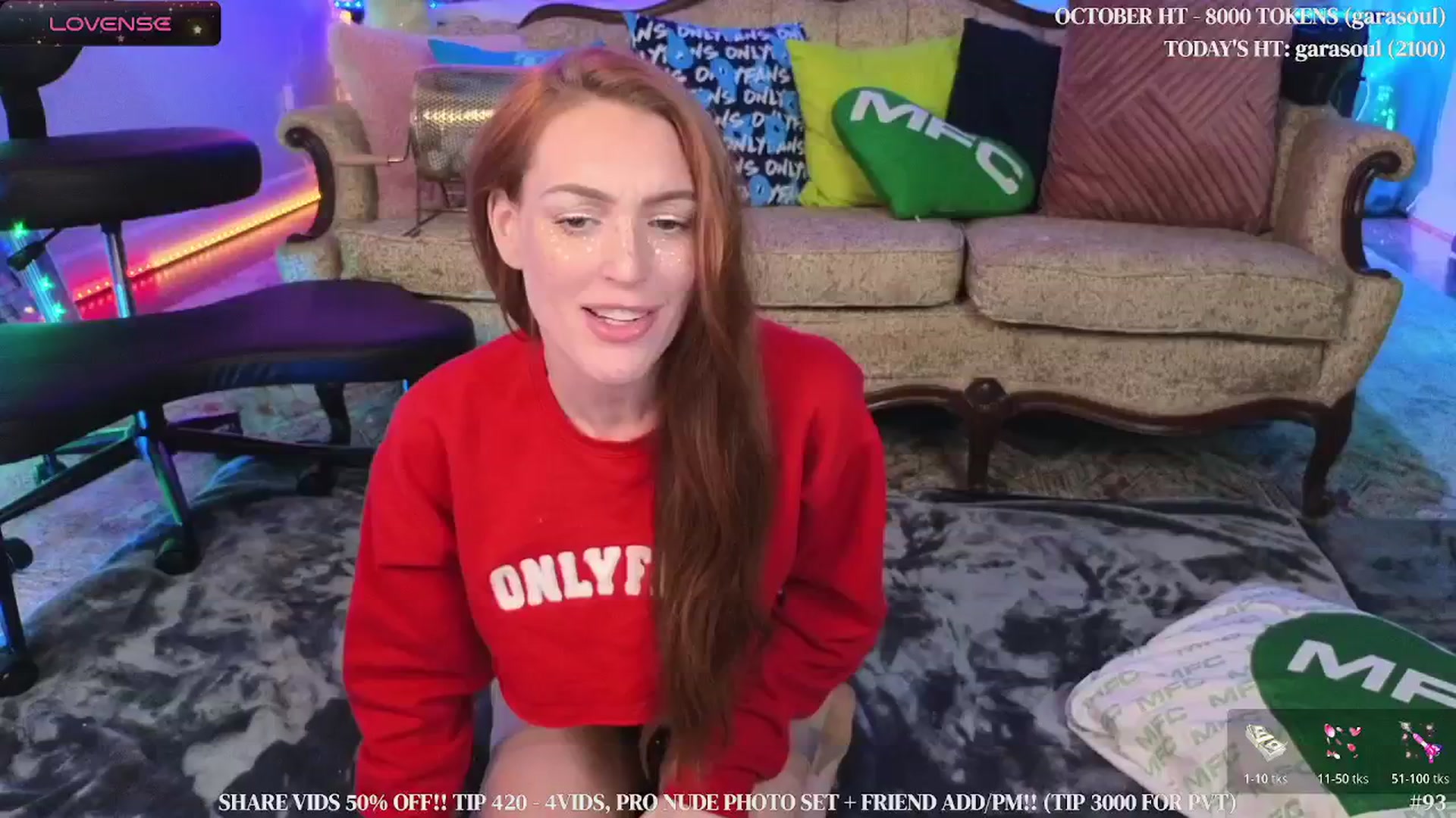 Gallery image thumbnail from JennyBlighe's myfreecams stream on, 10/22/2025, 21:11 image 8 of 20