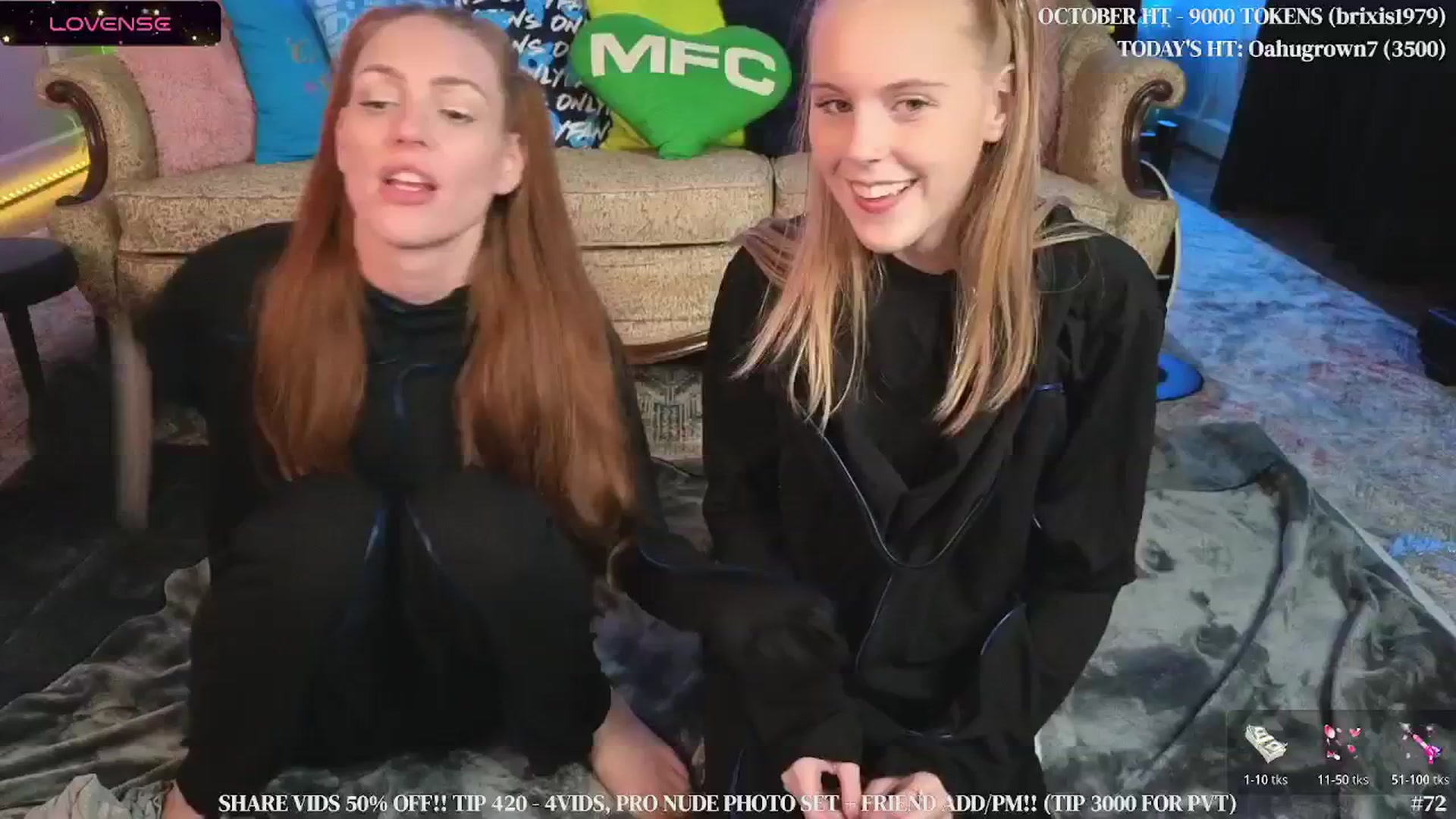 Gallery image thumbnail from JennyBlighe's myfreecams stream on, 10/31/2025, 12:28 image 7 of 20