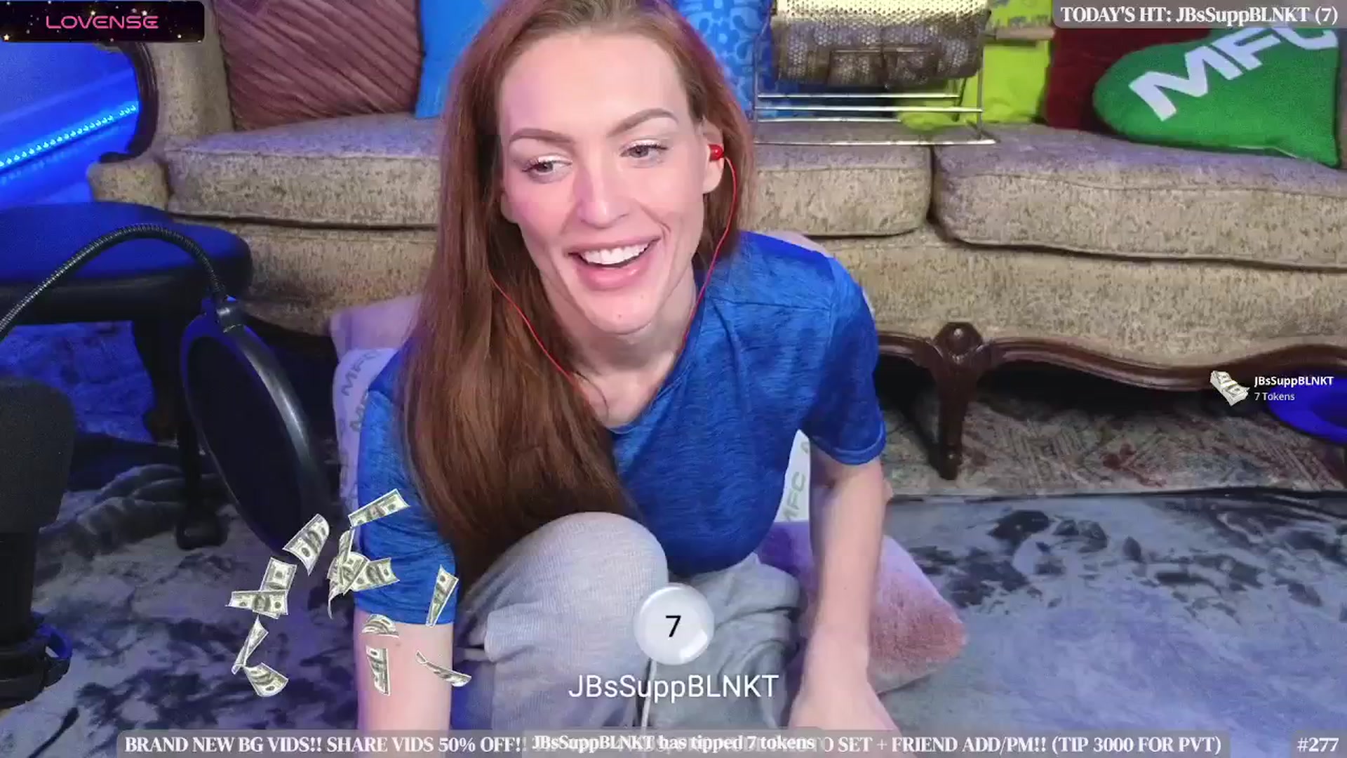 Gallery image thumbnail from JennyBlighe's myfreecams stream on, 11/13/2025, 22:59 image 7 of 20