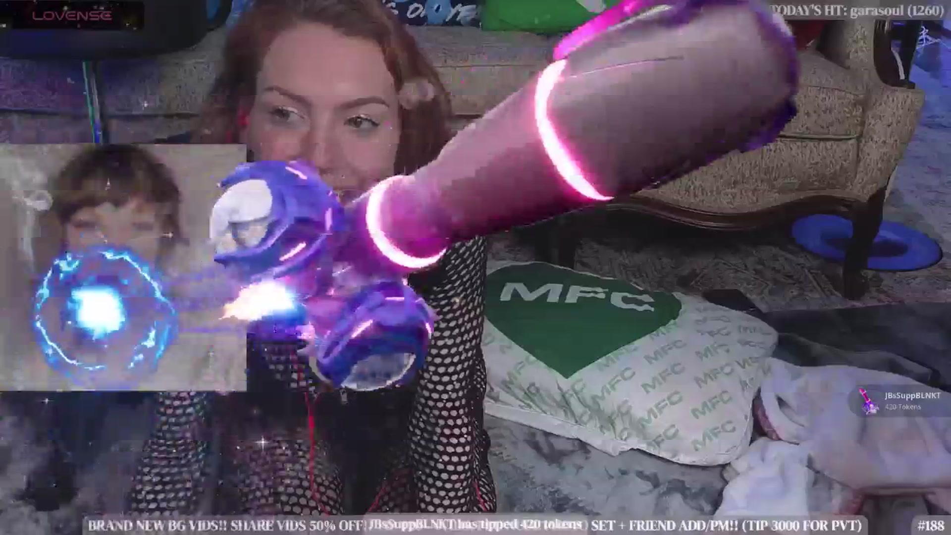 Gallery image thumbnail from JennyBlighe's myfreecams stream on, 11/16/2025, 11:52 image 13 of 20